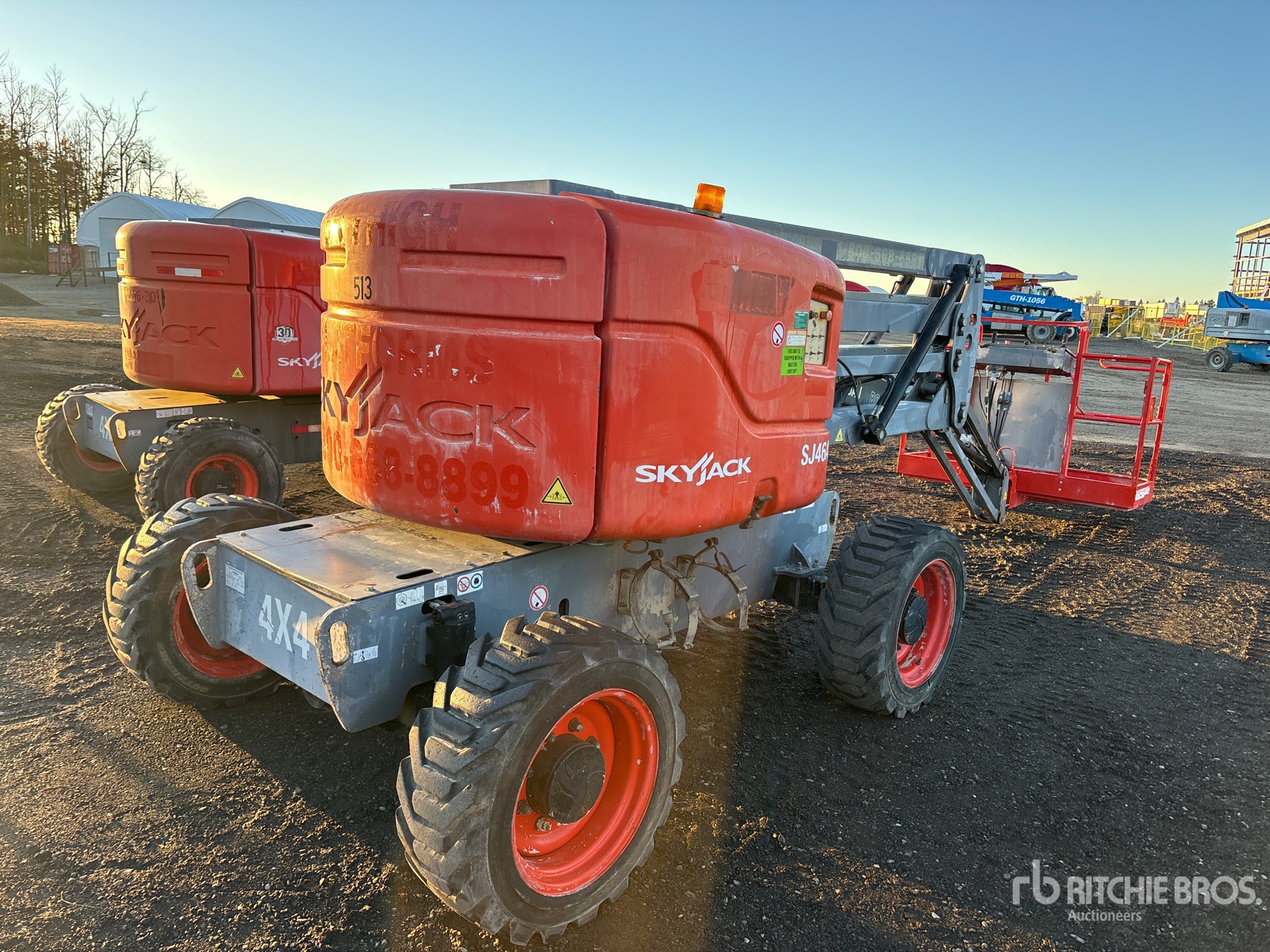 General Appearance with Picture, Right Rear Corner