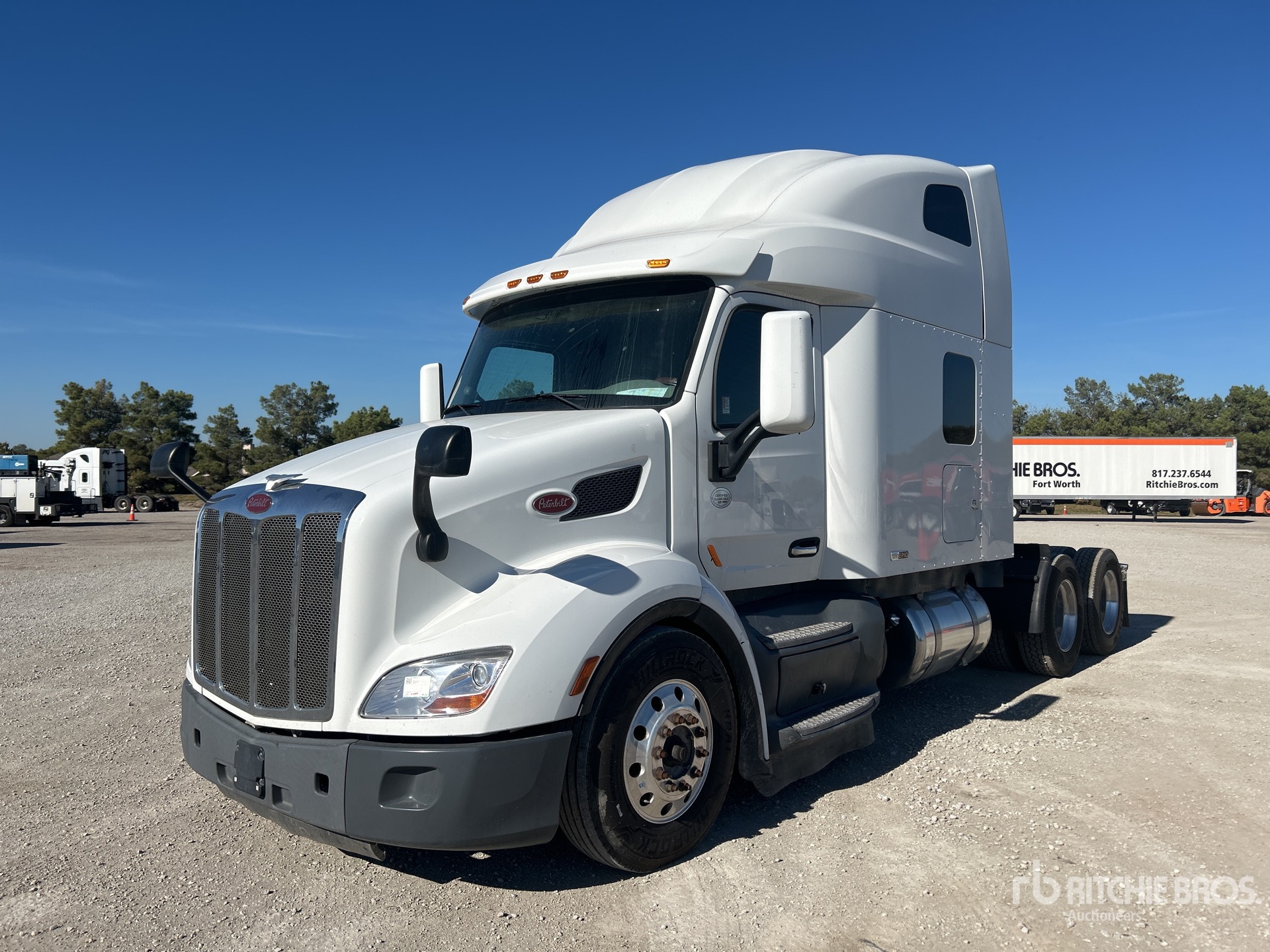 General Appearance with Featured Photo