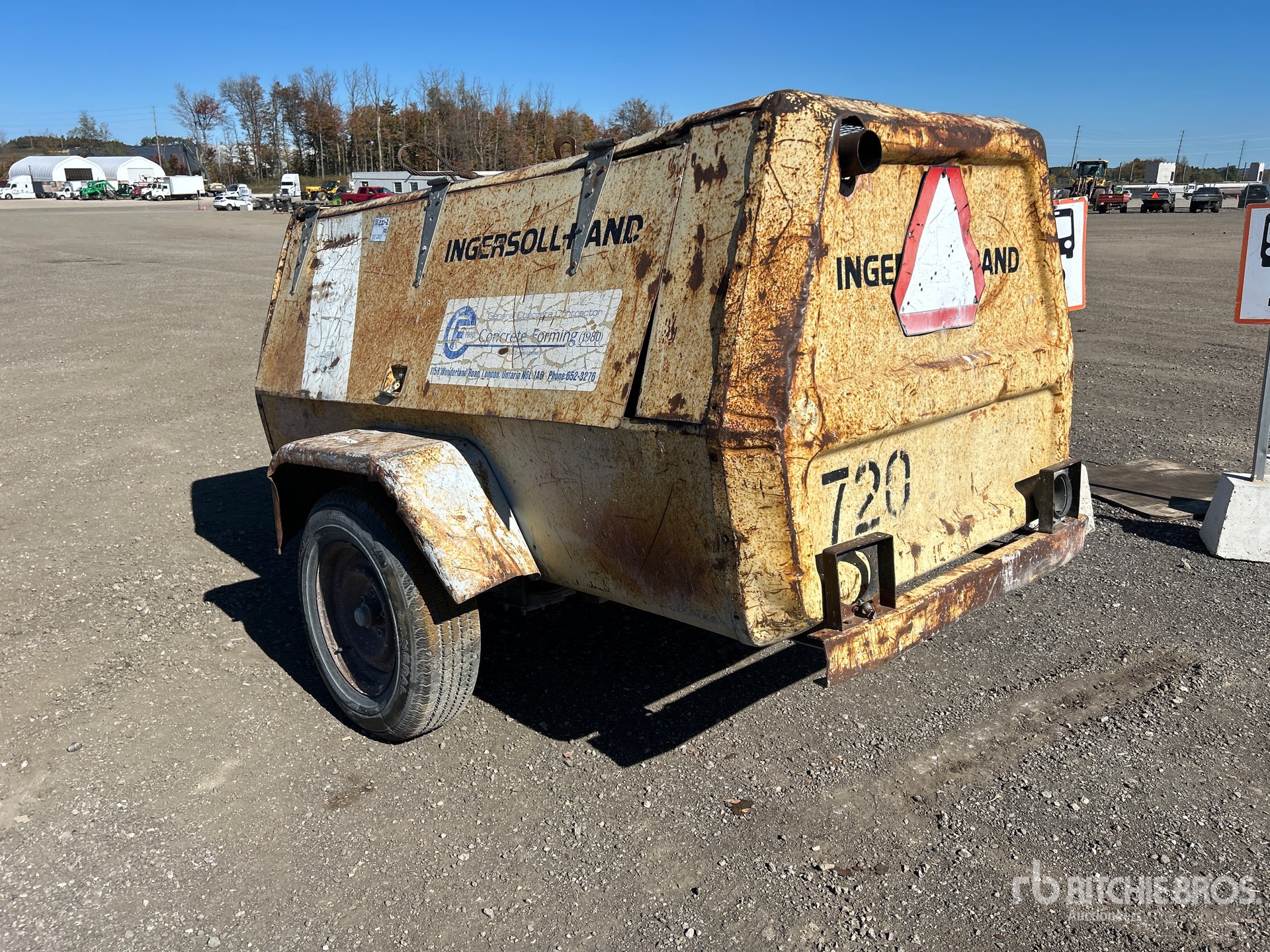 General Appearance with Picture, Left Rear Corner