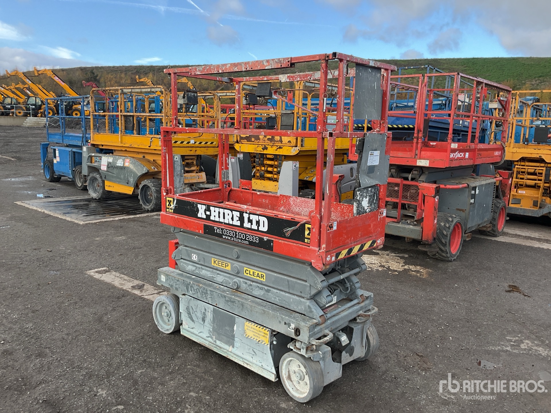 General Appearance with Picture, Right Front Corner