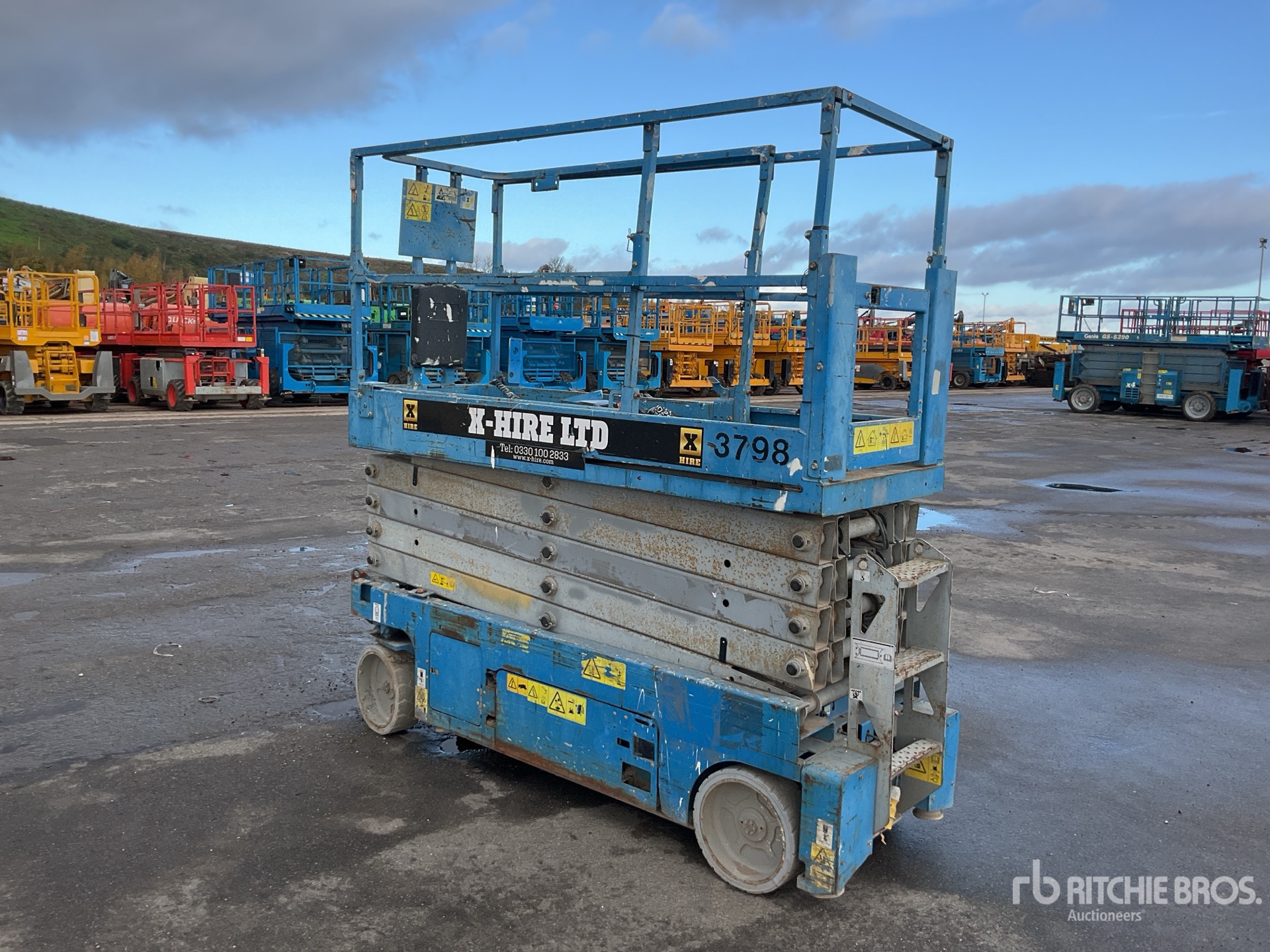 General Appearance with Picture, Left Rear Corner