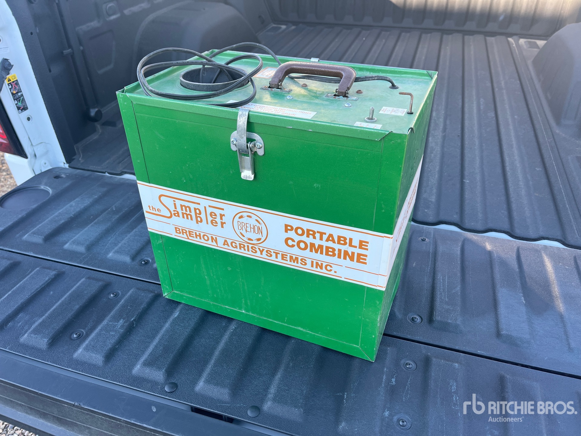 Aspect général with Image, coin avant gauche