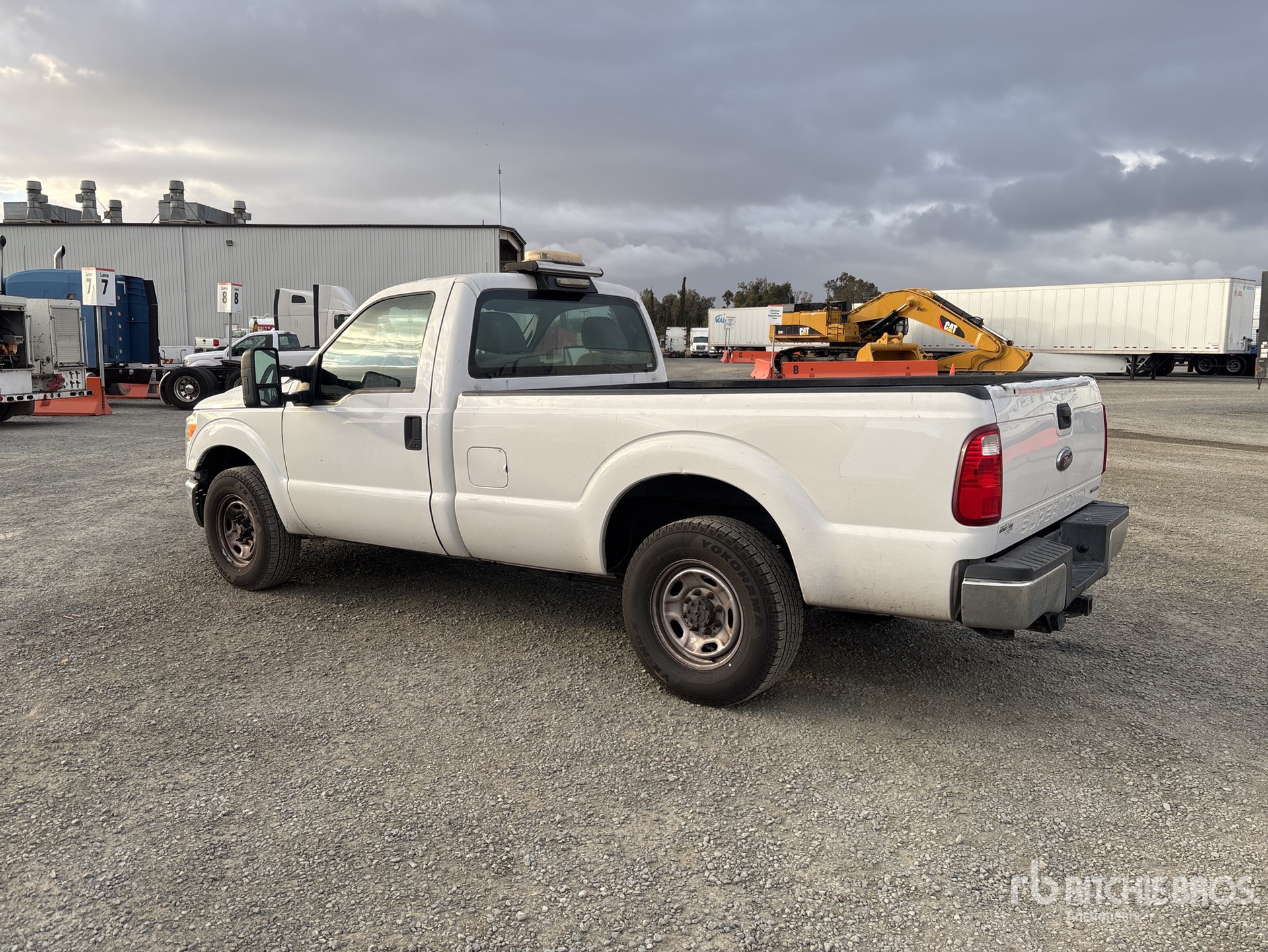 General Appearance with Picture, Left Rear Corner