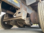 Underbody with Non-Driven Drop Axle (1)