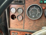 Cab with Oil Pressure