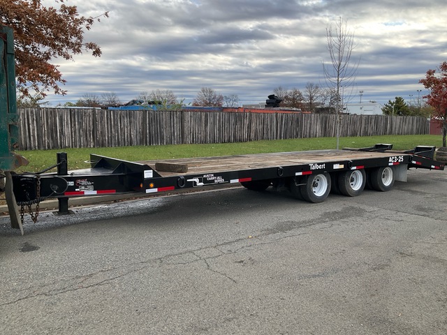2007 Talbert AC3-25 25 30 ft Tri/A Equipment Trailer