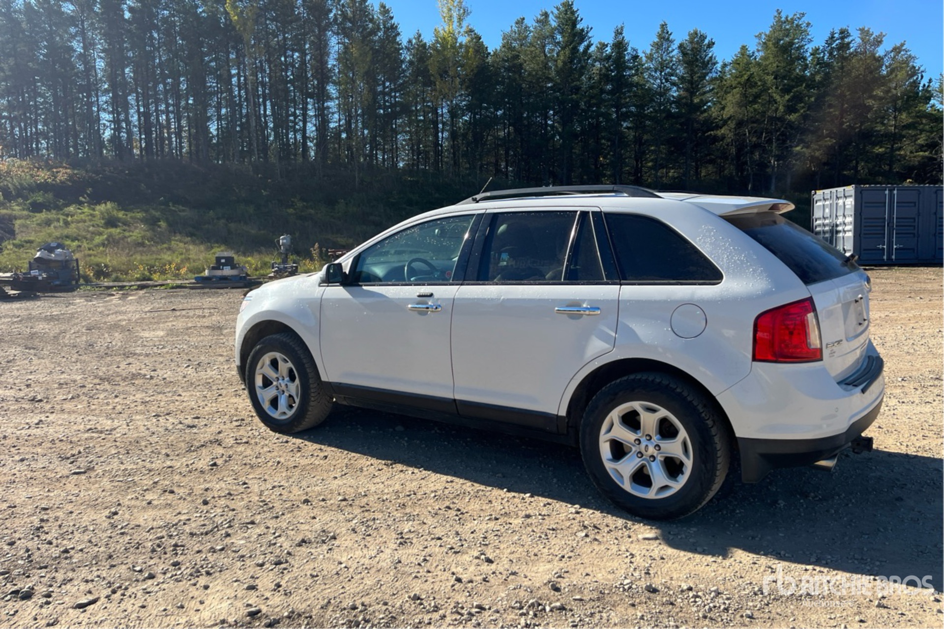 General Appearance with Picture, Left Rear Corner
