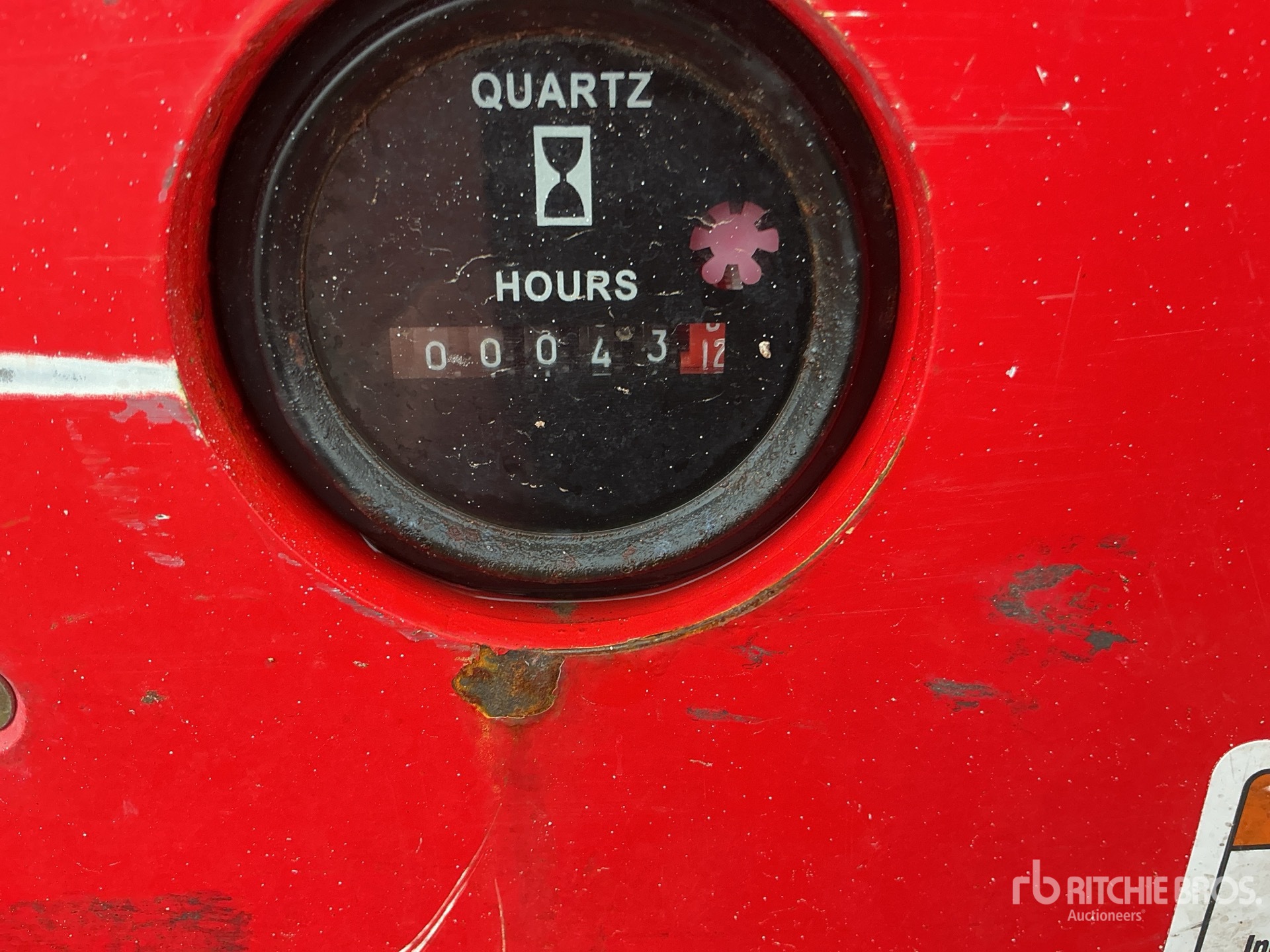 General Appearance with Hour Meter / Odometer