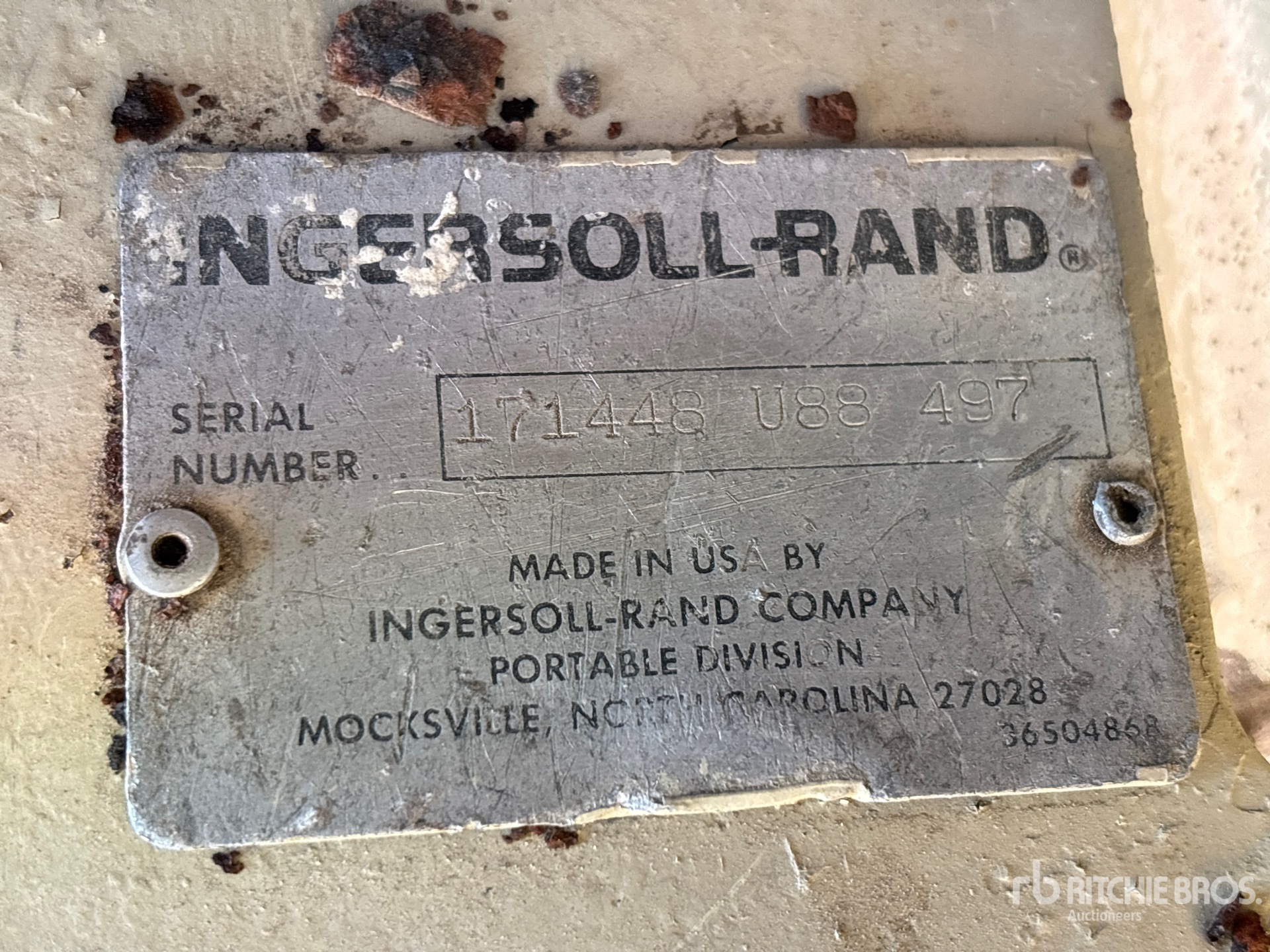 General Appearance with Unit Serial Number