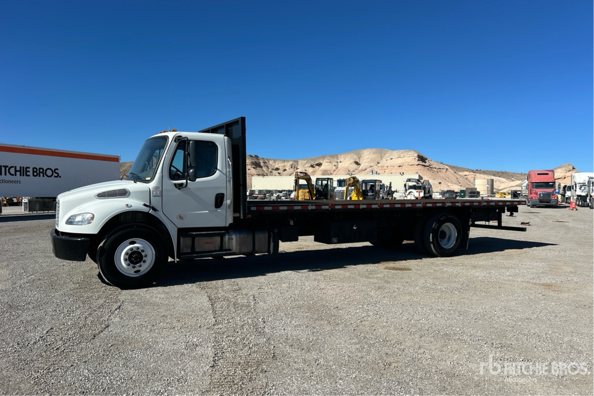 Aspect général with Image, coin avant gauche