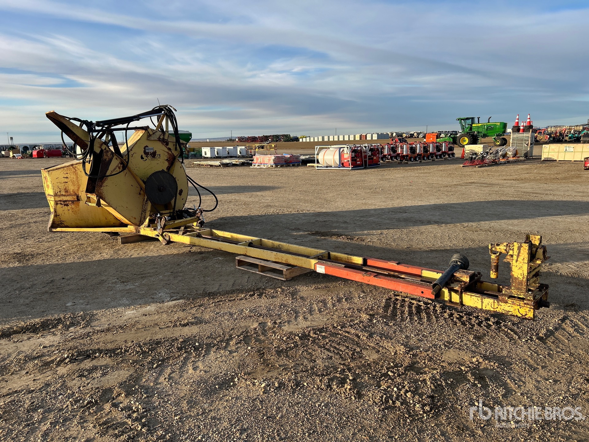 Aspect général with Image, coin arrière gauche