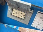 Poste de contrôle de base supérieur with 