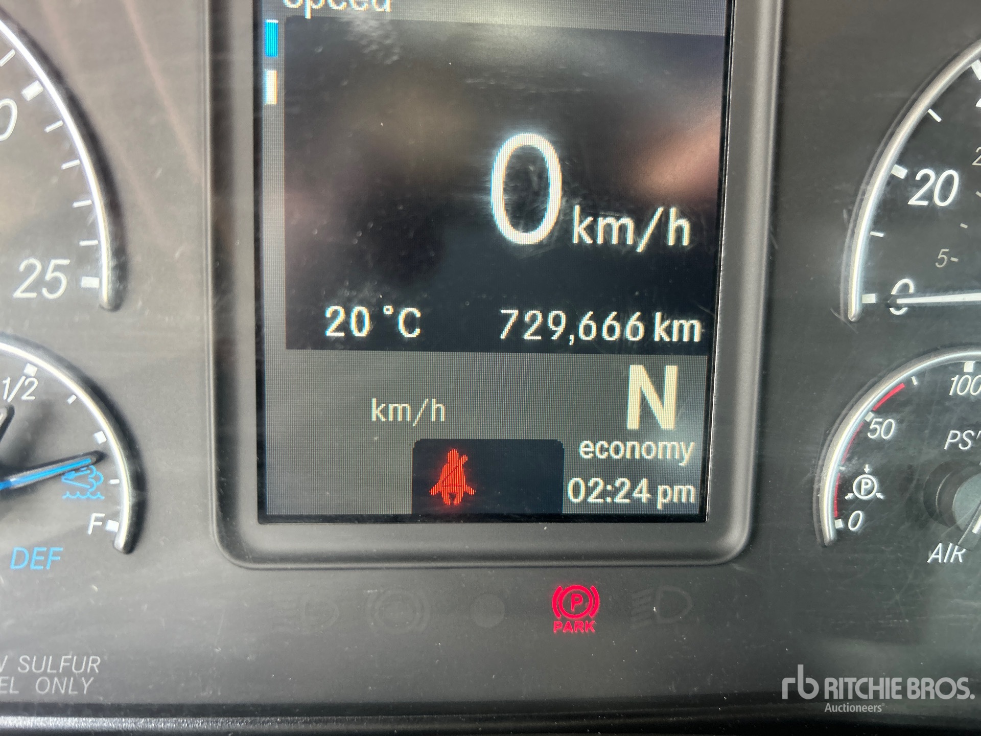 General Appearance with Hour Meter / Odometer