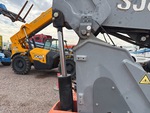 Hydraulics with 