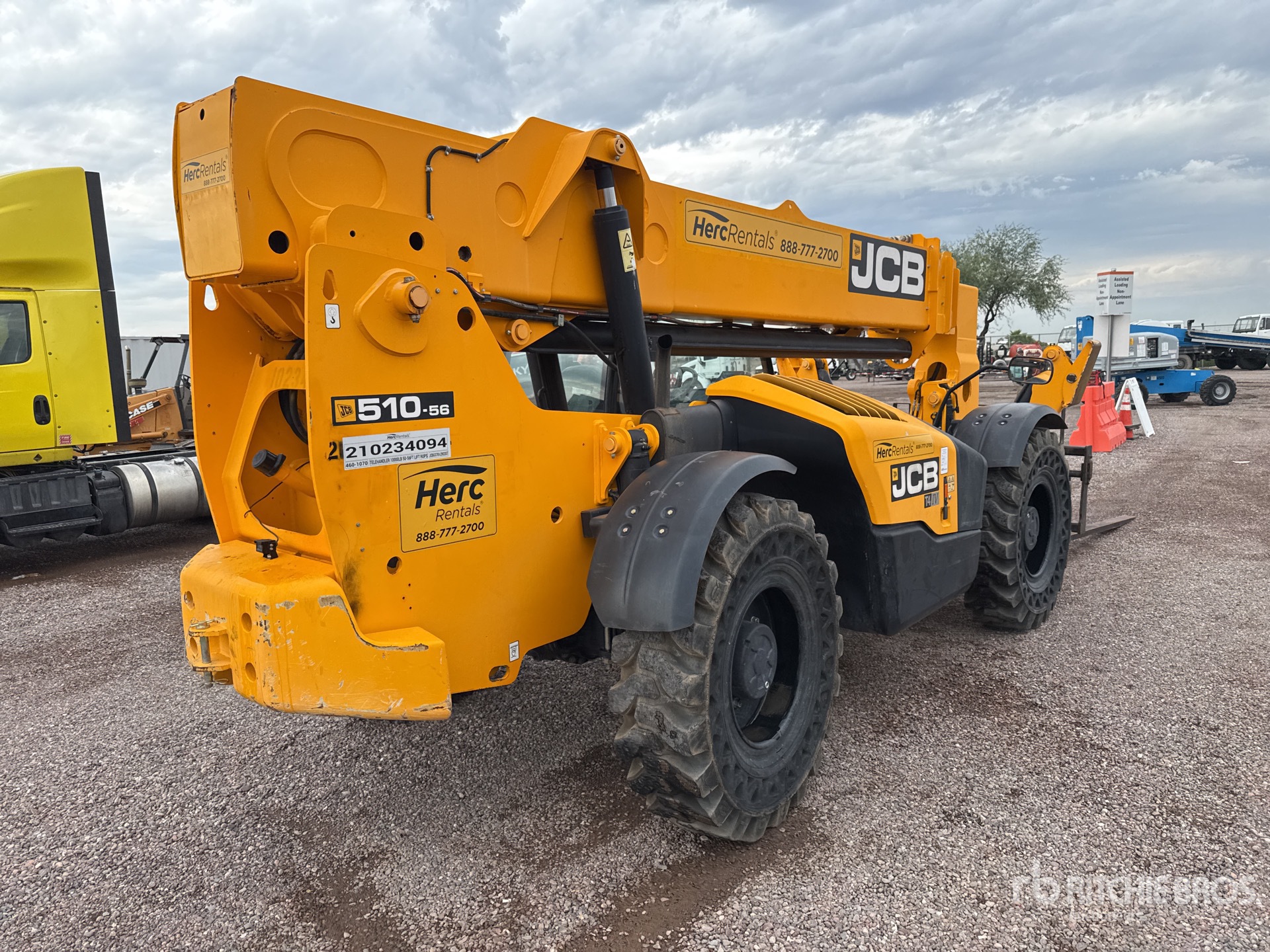 General Appearance with Picture, Right Rear Corner
