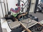 4 Underbody - Truck with 