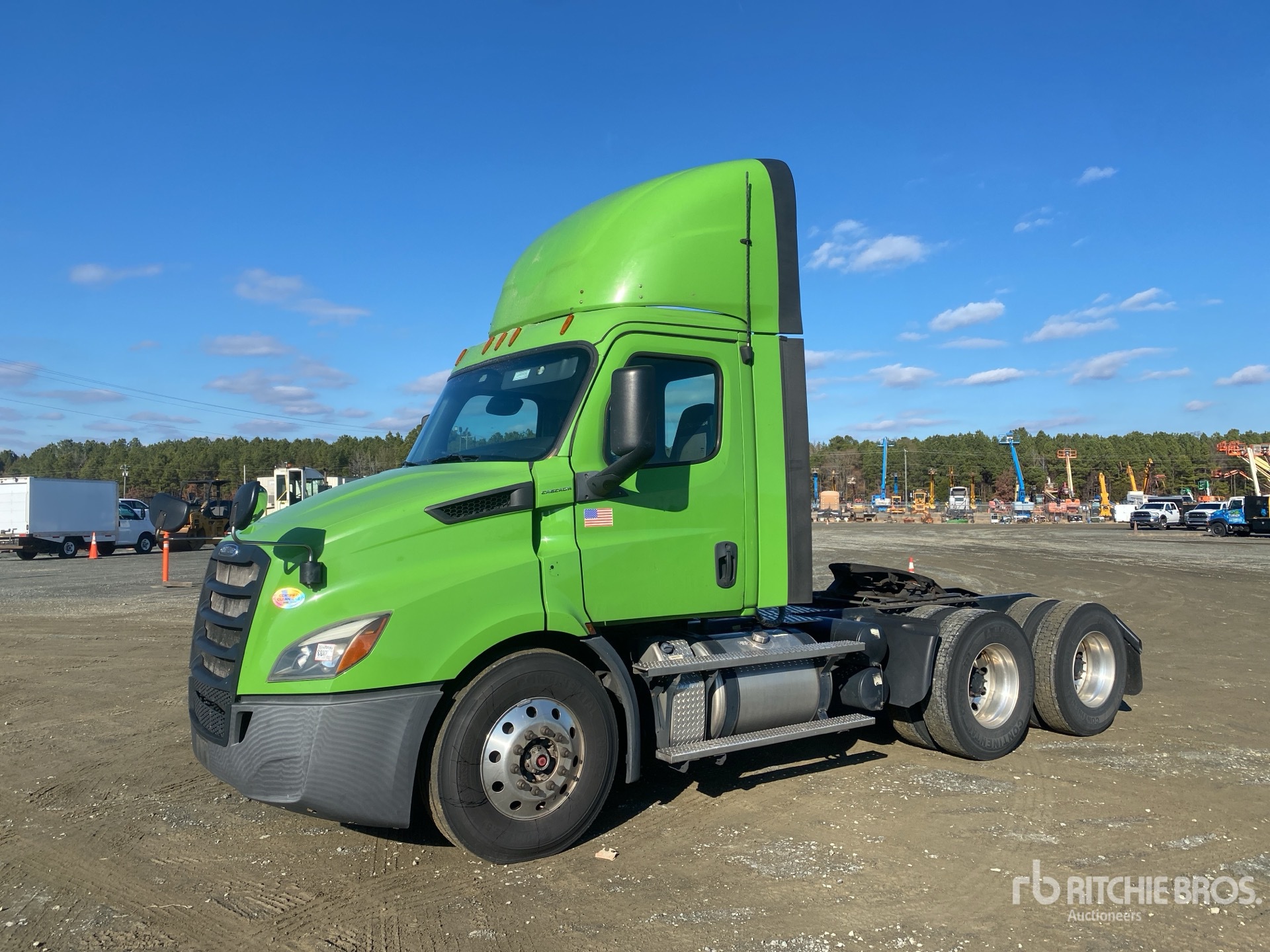 General Appearance with Picture, Left Front Corner