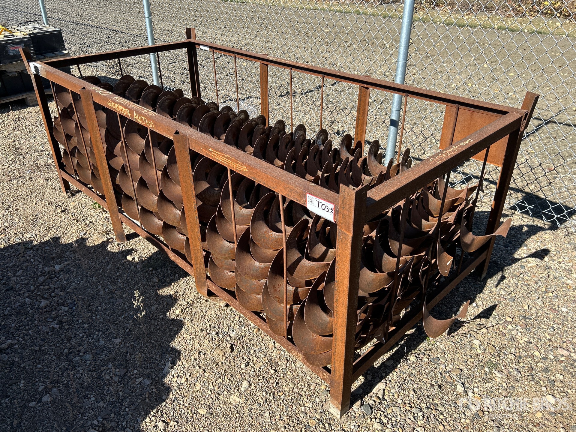 General Appearance with Foto, angolo anteriore sinistro