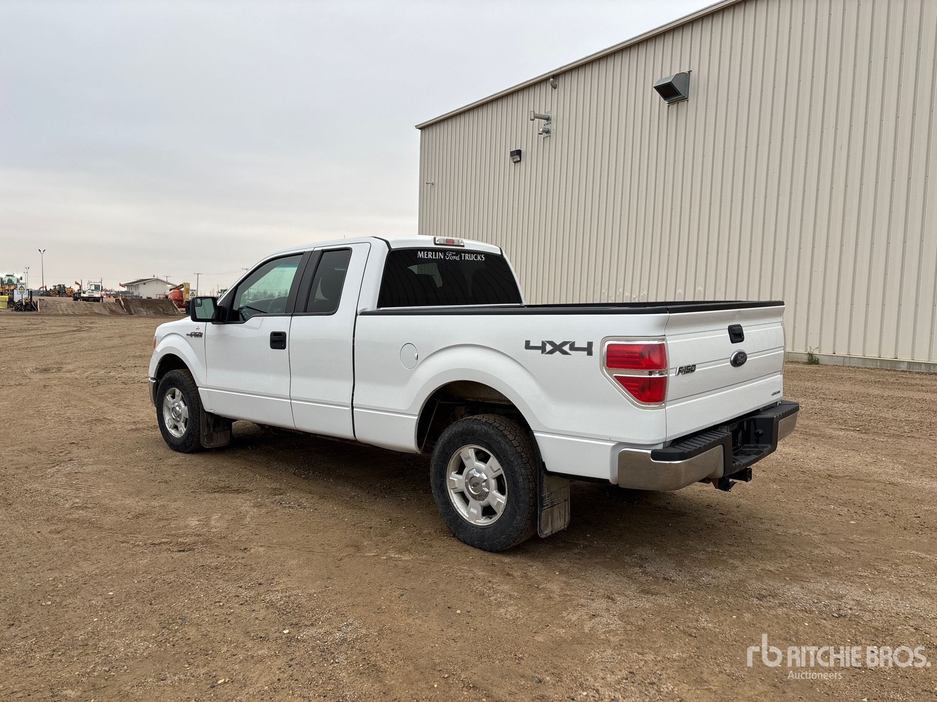 General Appearance with Picture, Left Rear Corner