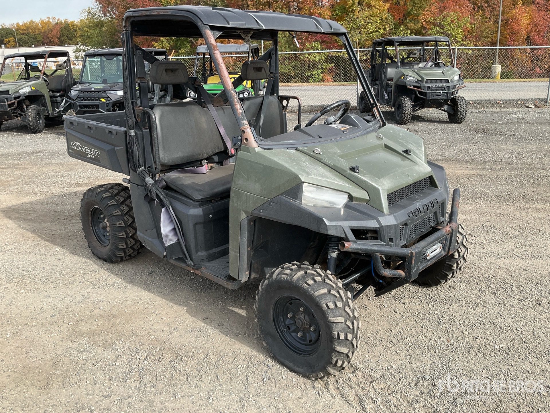 General Appearance with Picture, Right Front Corner