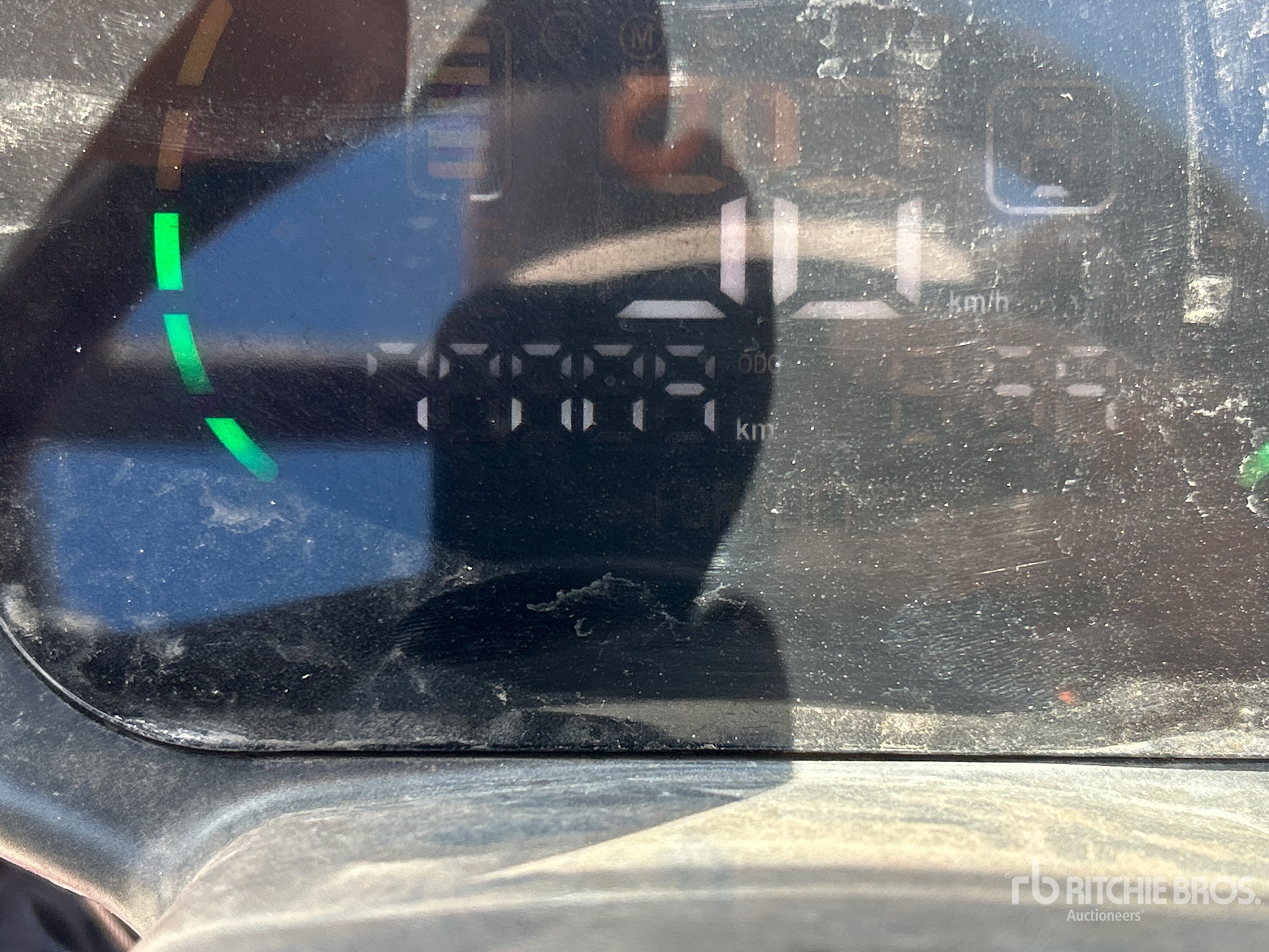 General Appearance with Hour Meter / Odometer