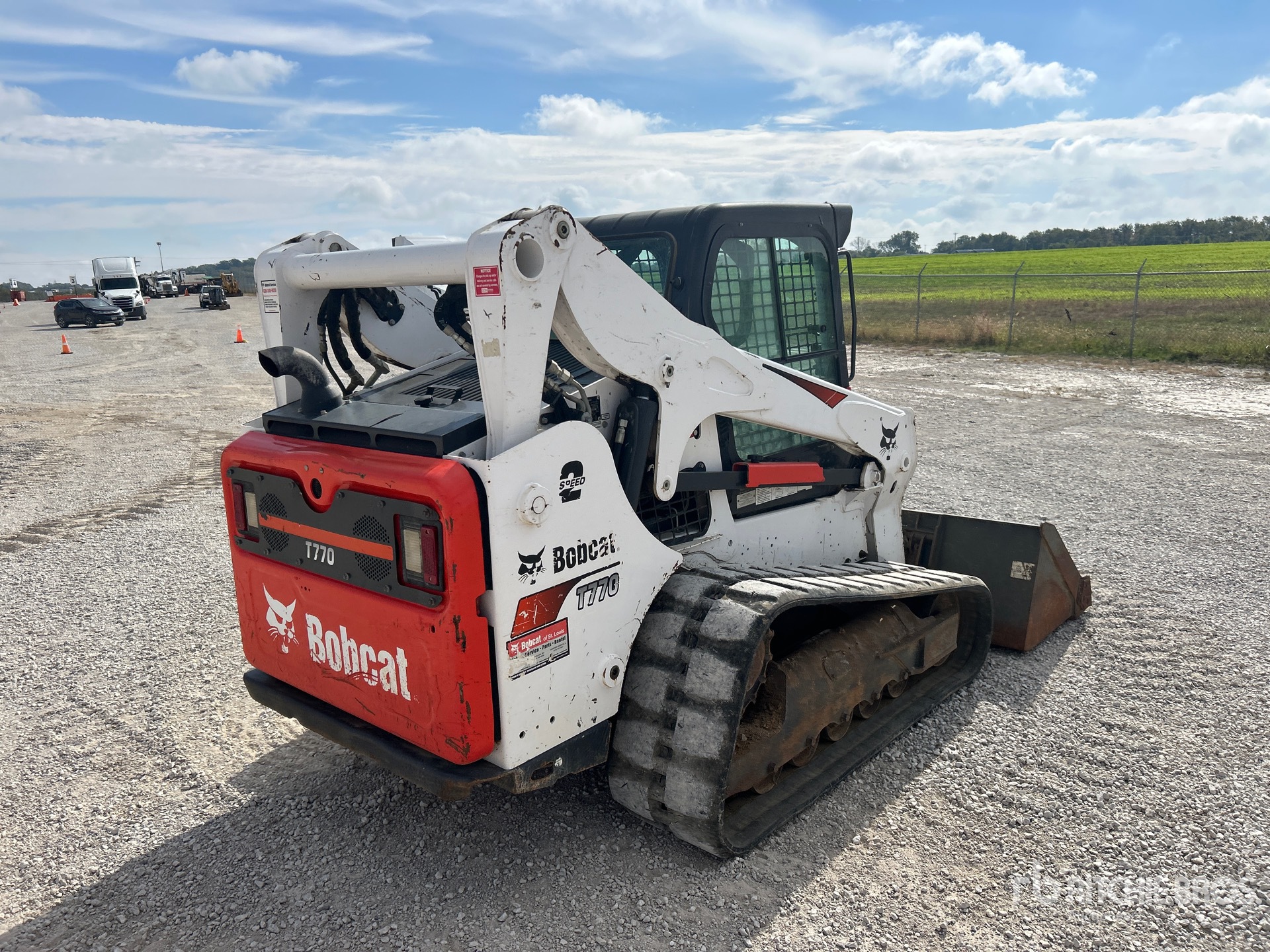 General Appearance with Picture, Right Rear Corner