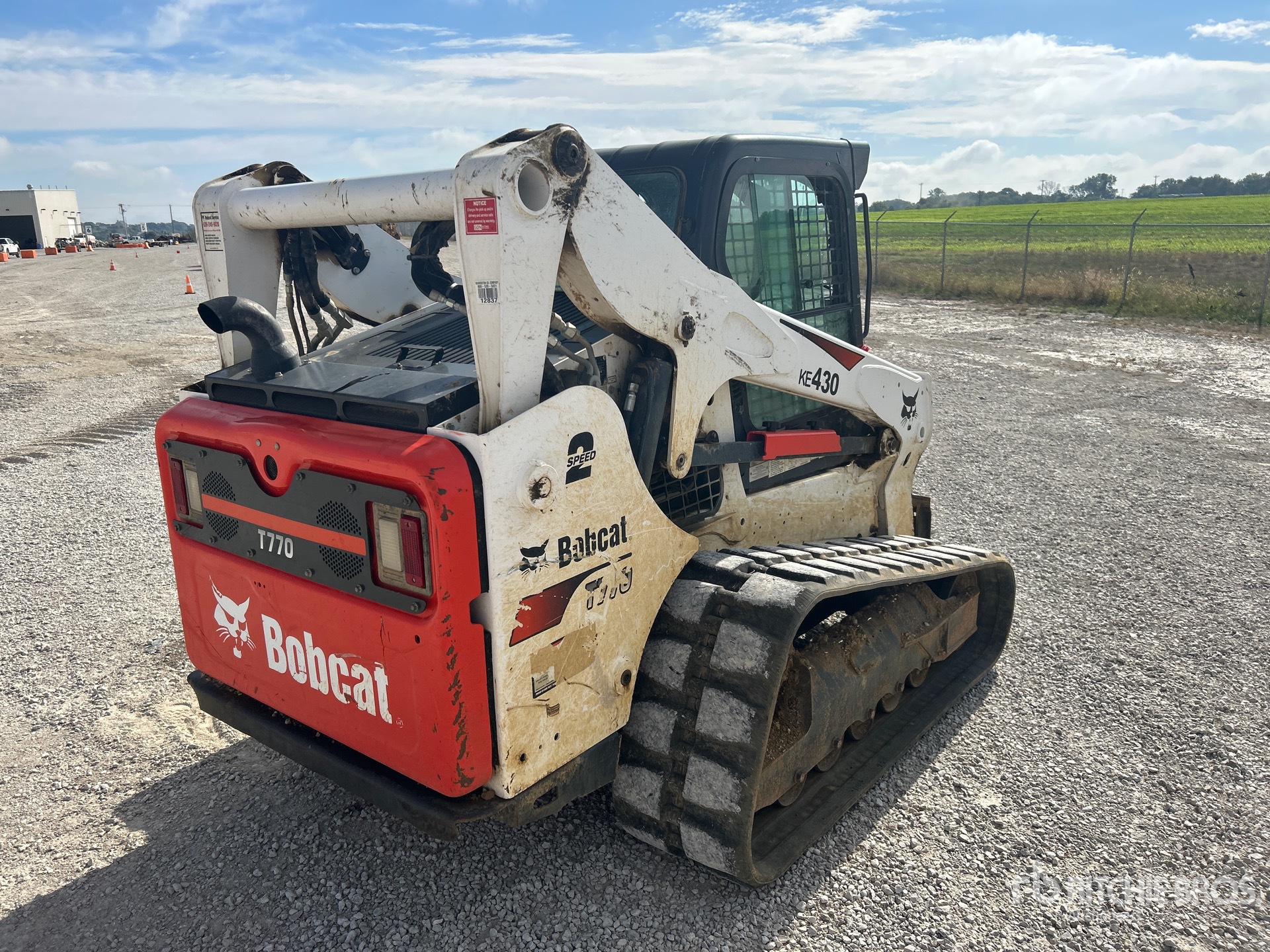 General Appearance with Picture, Right Rear Corner