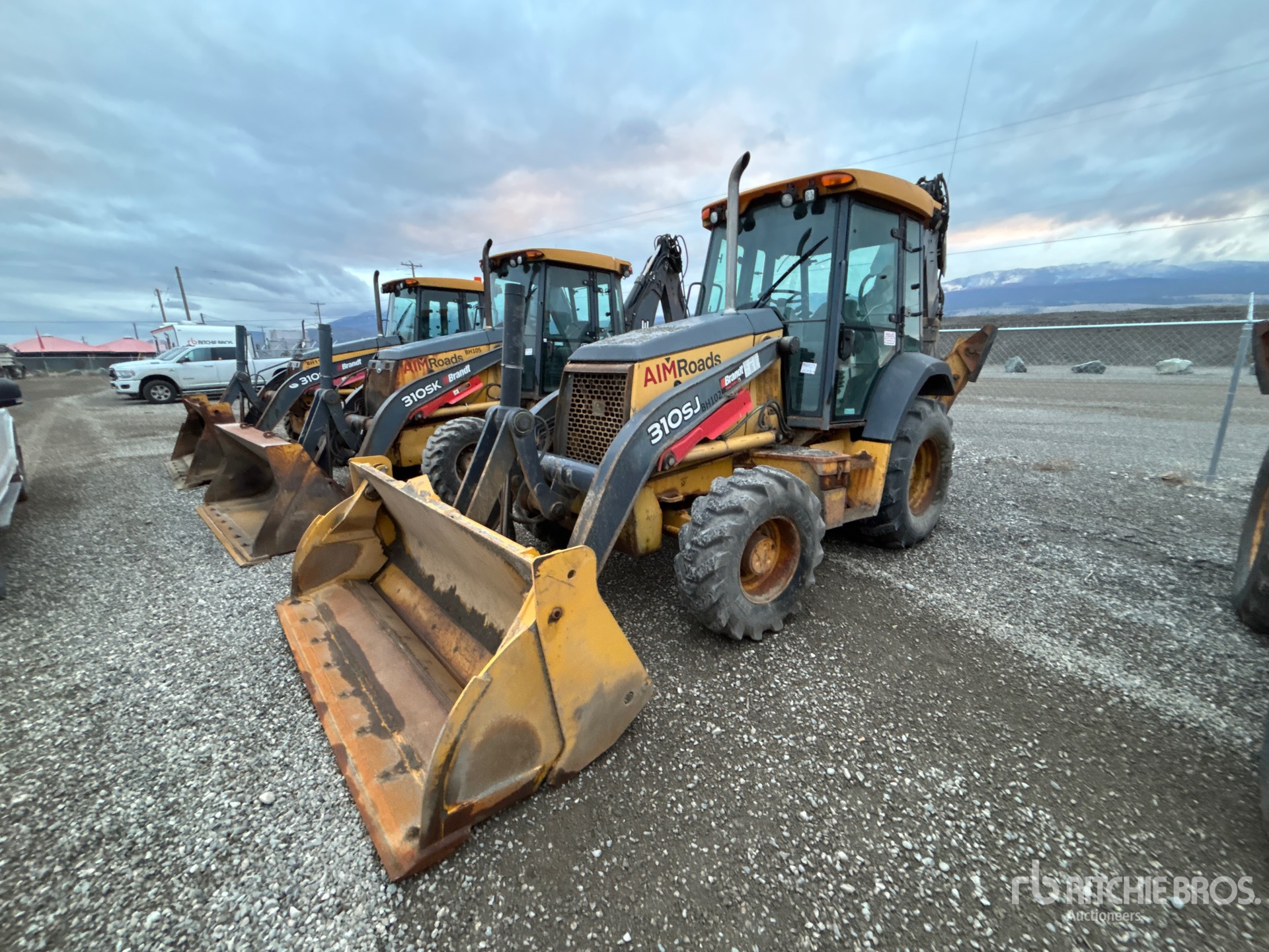 General Appearance with Featured Photo