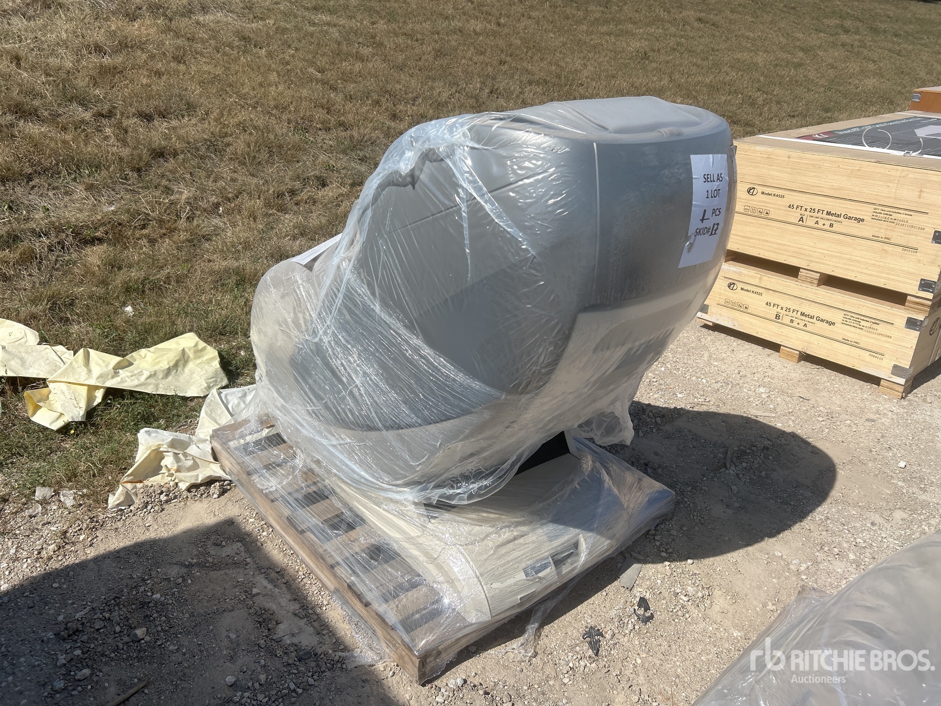 General Appearance with Picture, Left Rear Corner