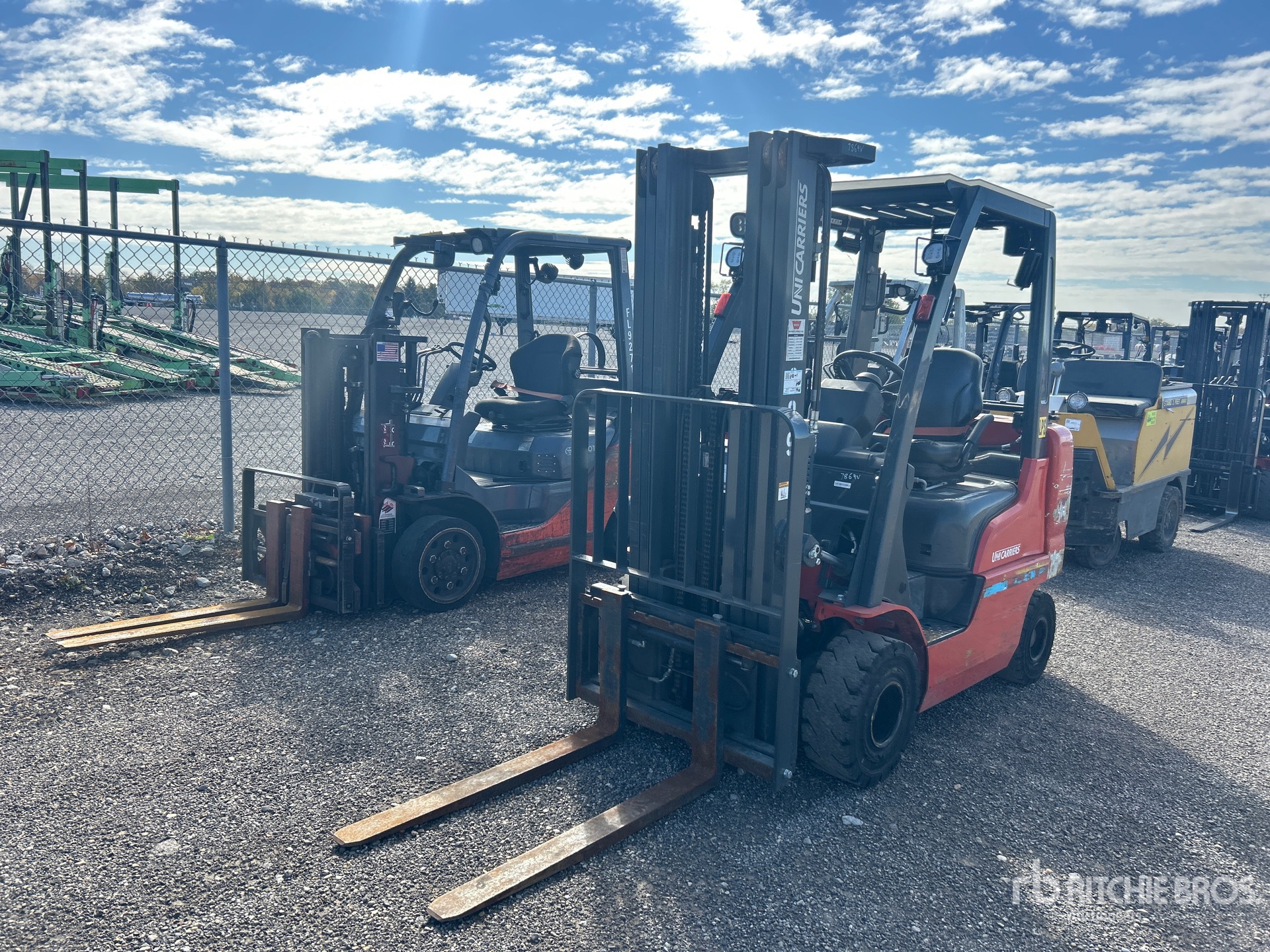 Aspect général with Image, coin avant gauche