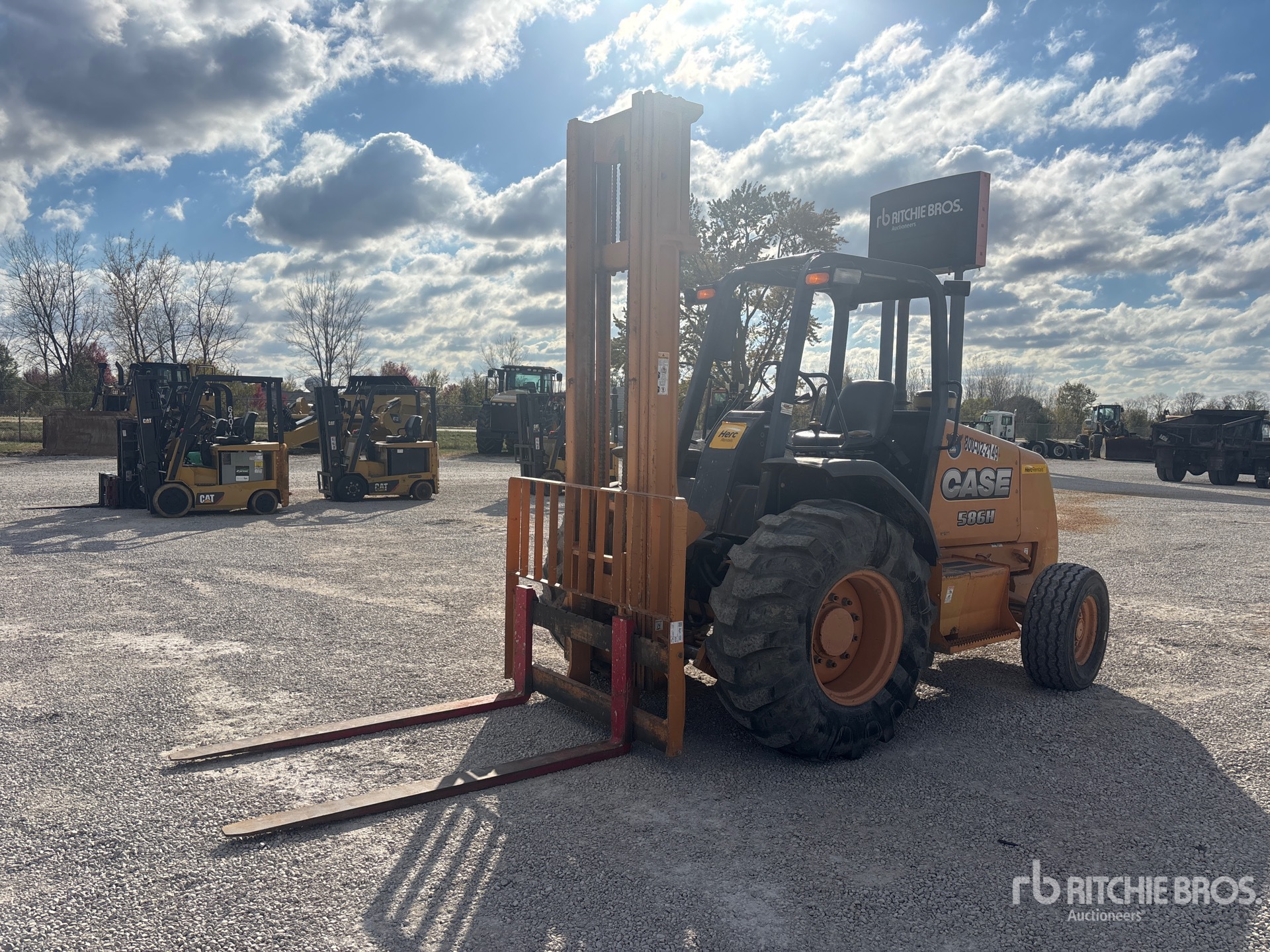 General Appearance with Bild, Ecke vorne links