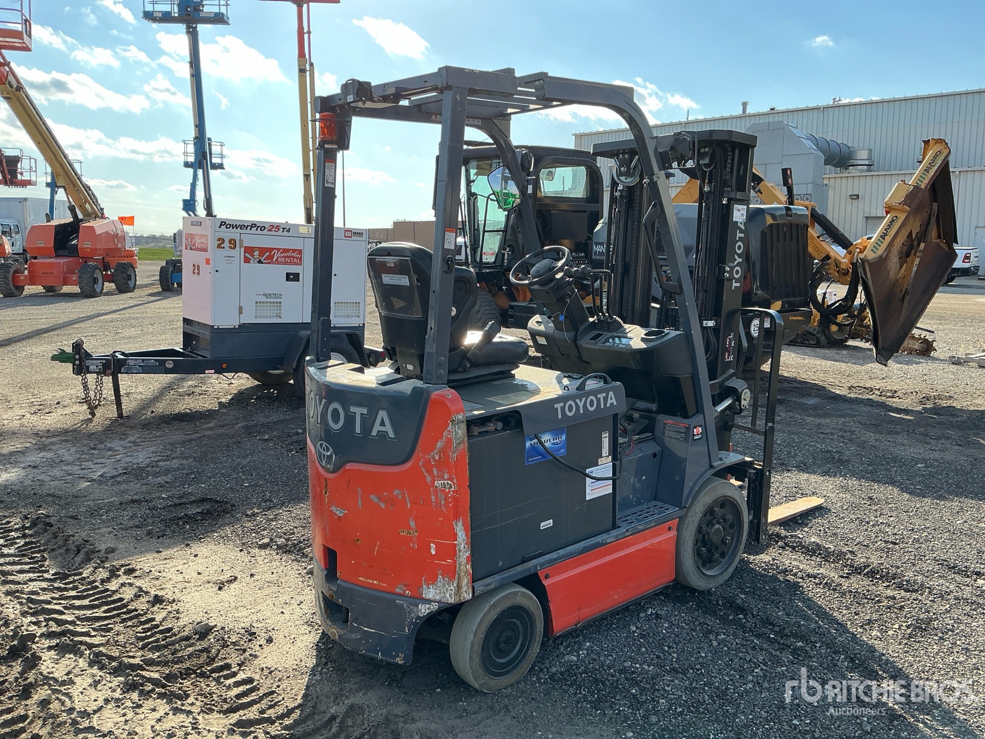 General Appearance with Imagen: esquina trasera derecha