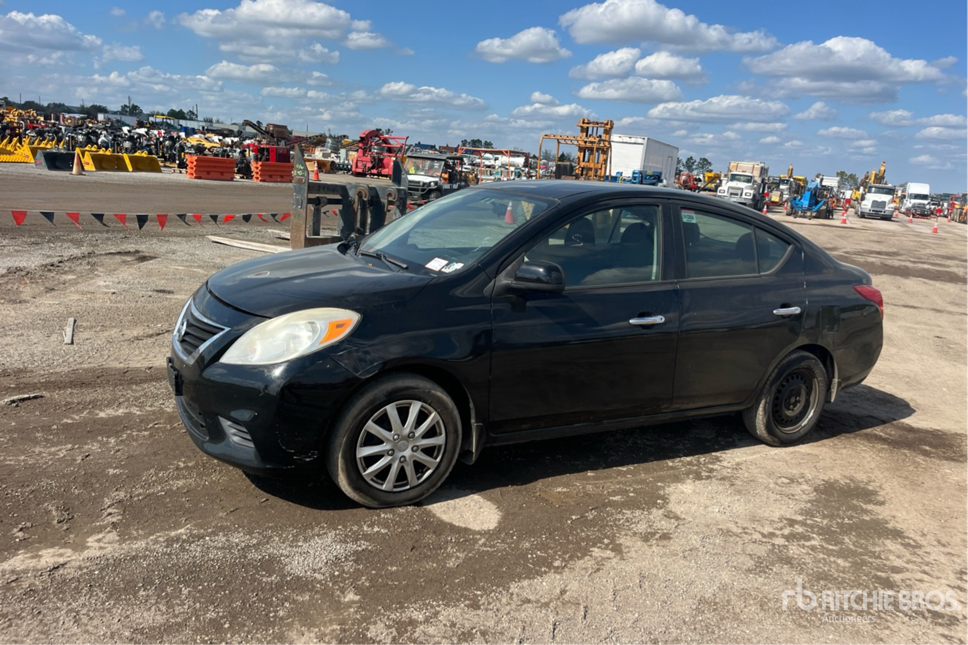 General Appearance with Image, coin avant gauche