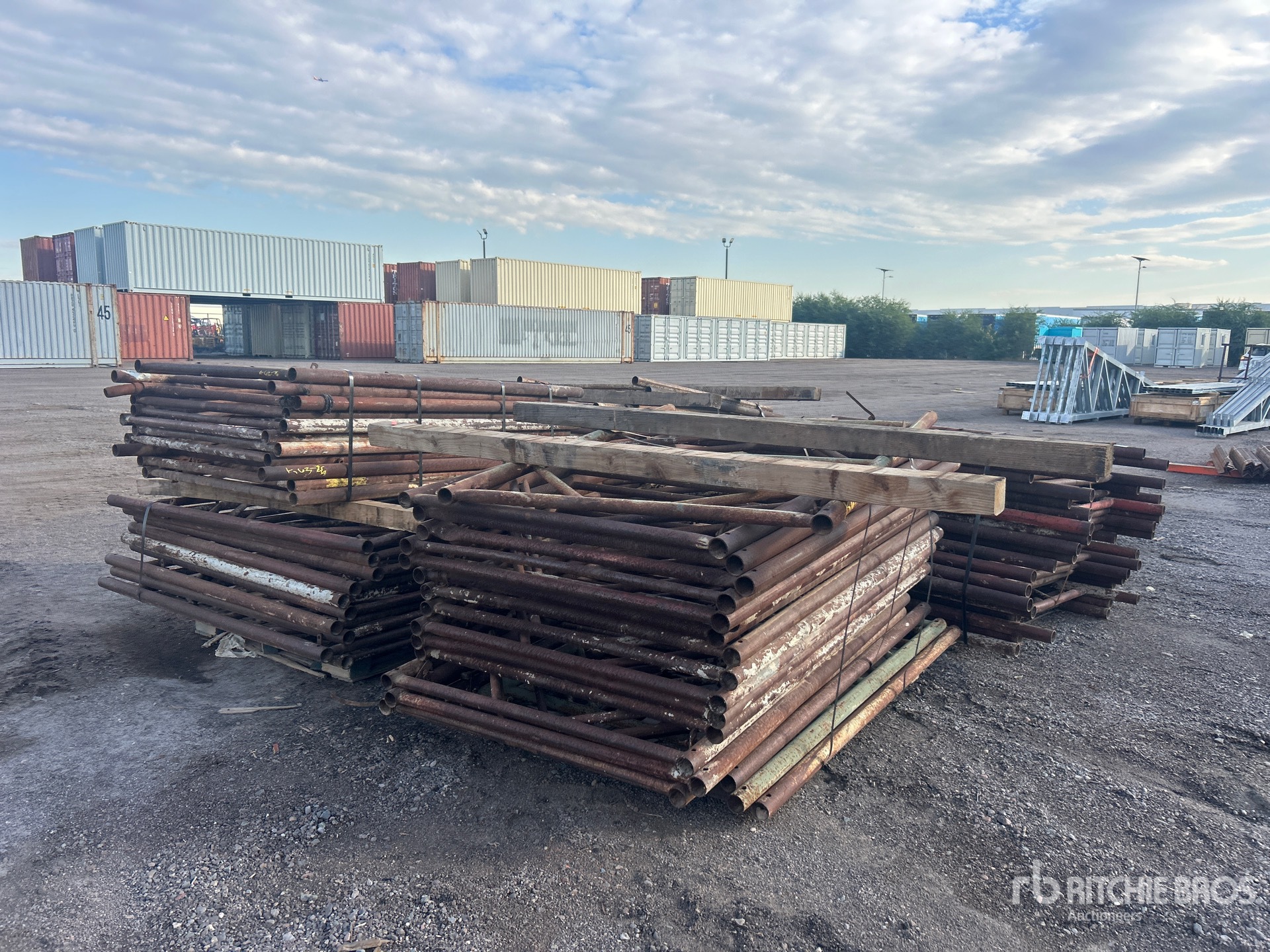 General Appearance with Zdjęcie, lewy dolny róg