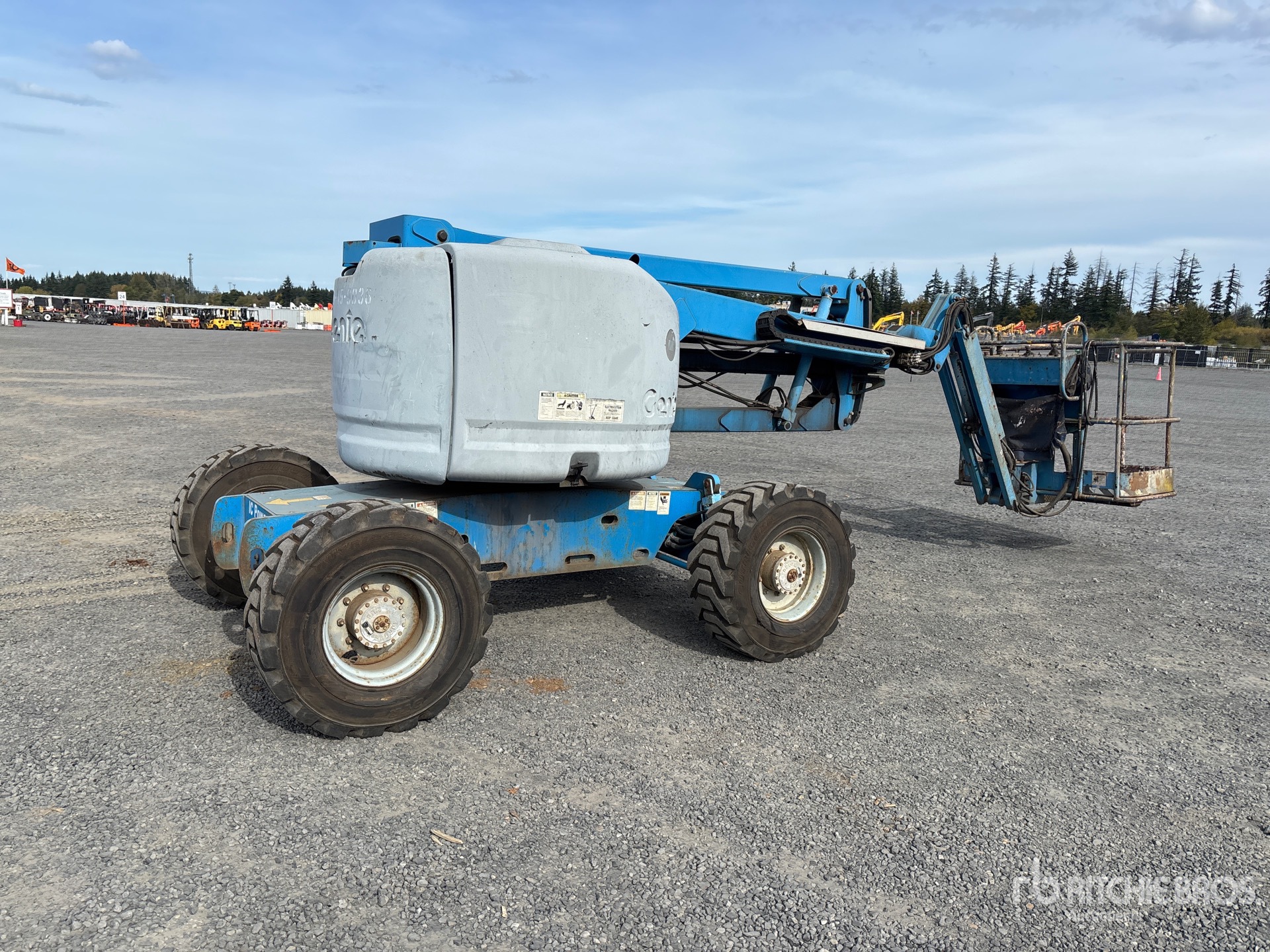General Appearance with Picture, Right Rear Corner