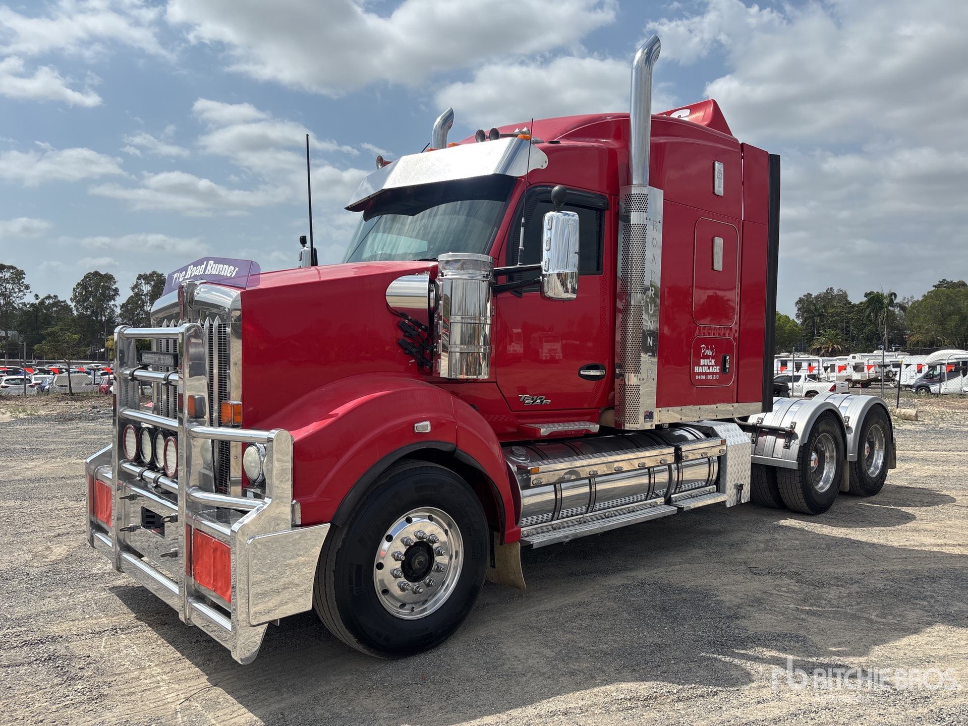 General Appearance with Picture, Right Front Corner