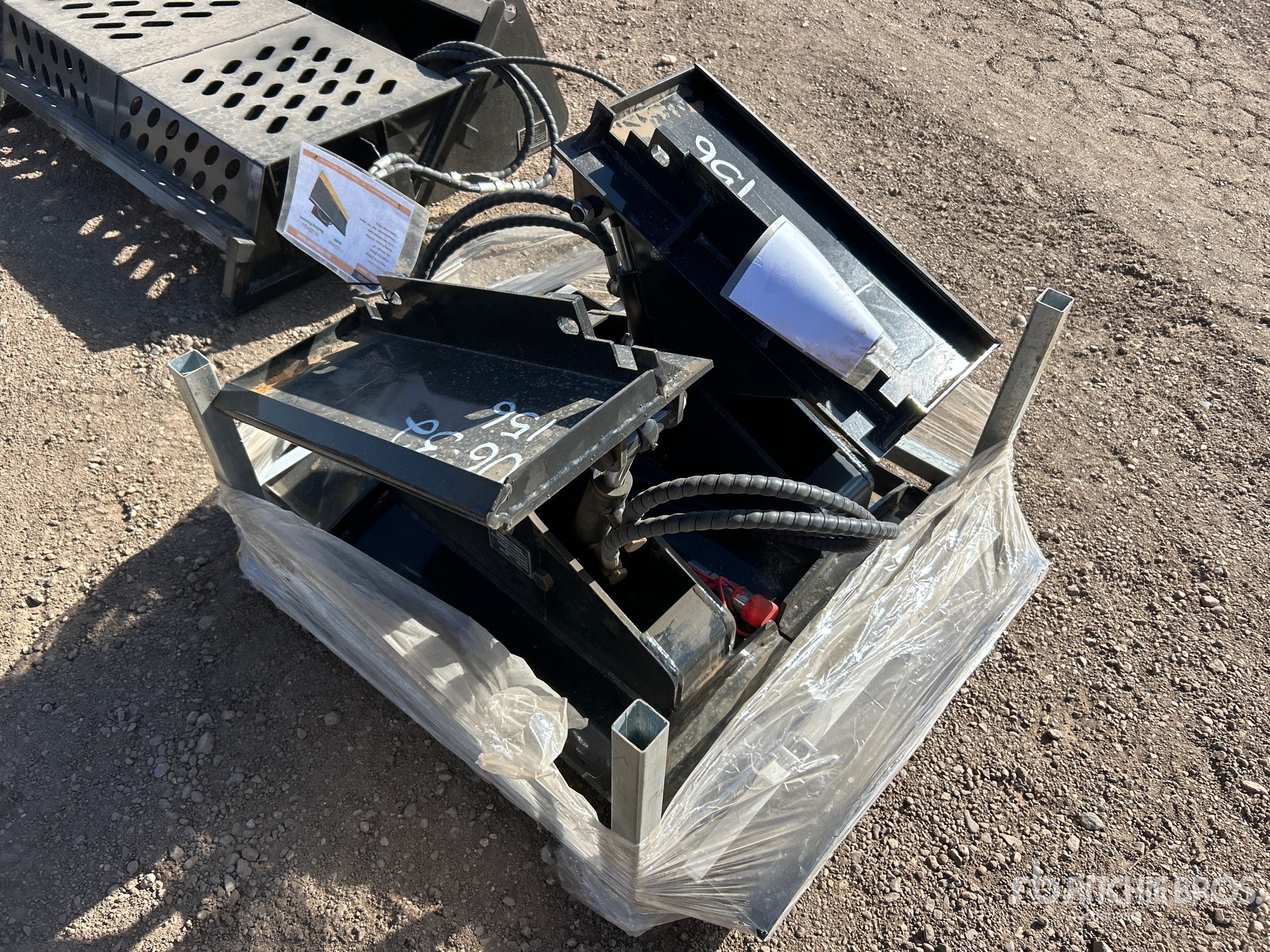 General Appearance with Image, coin avant gauche