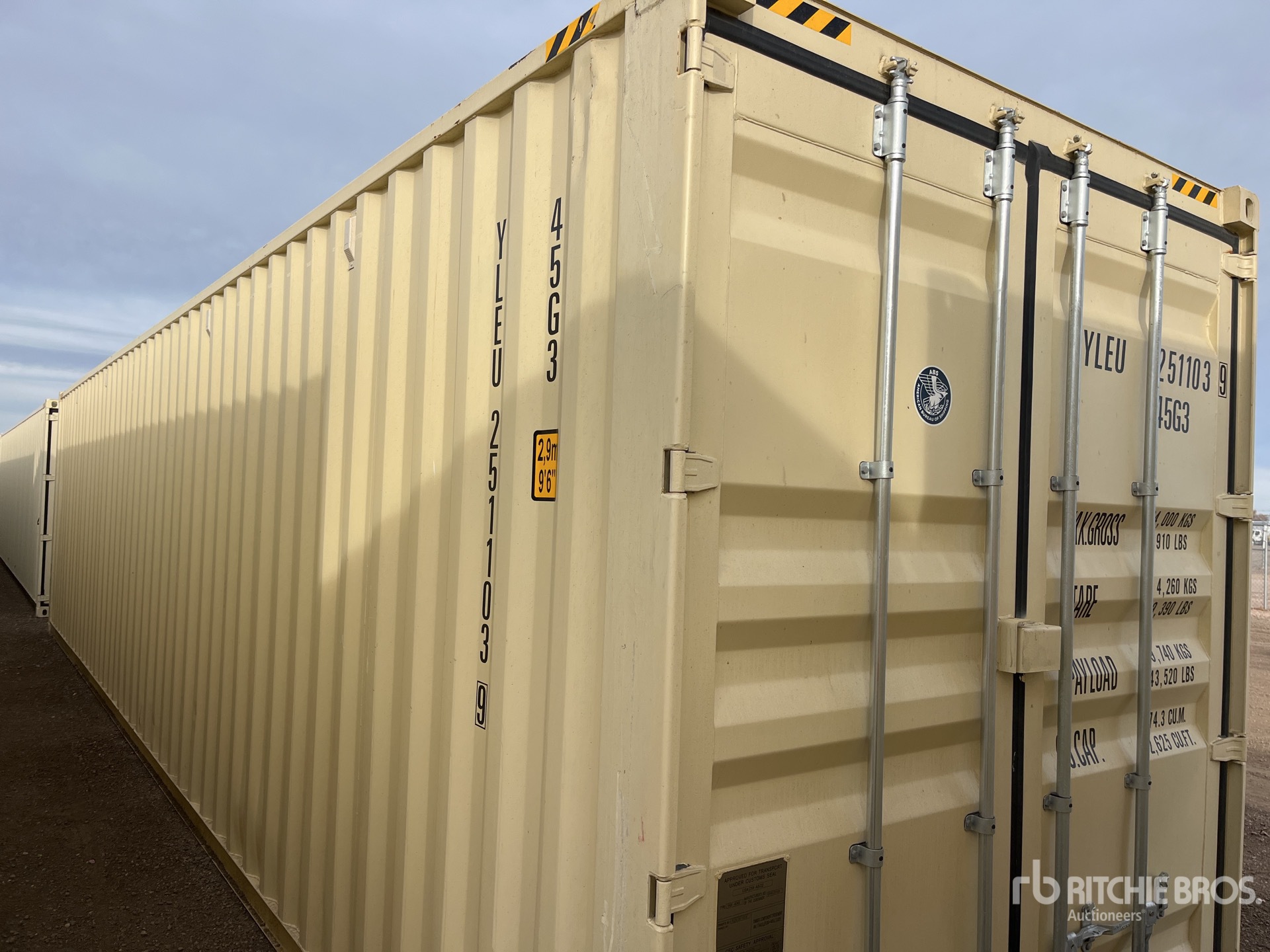 General Appearance with Picture, Right Front Corner