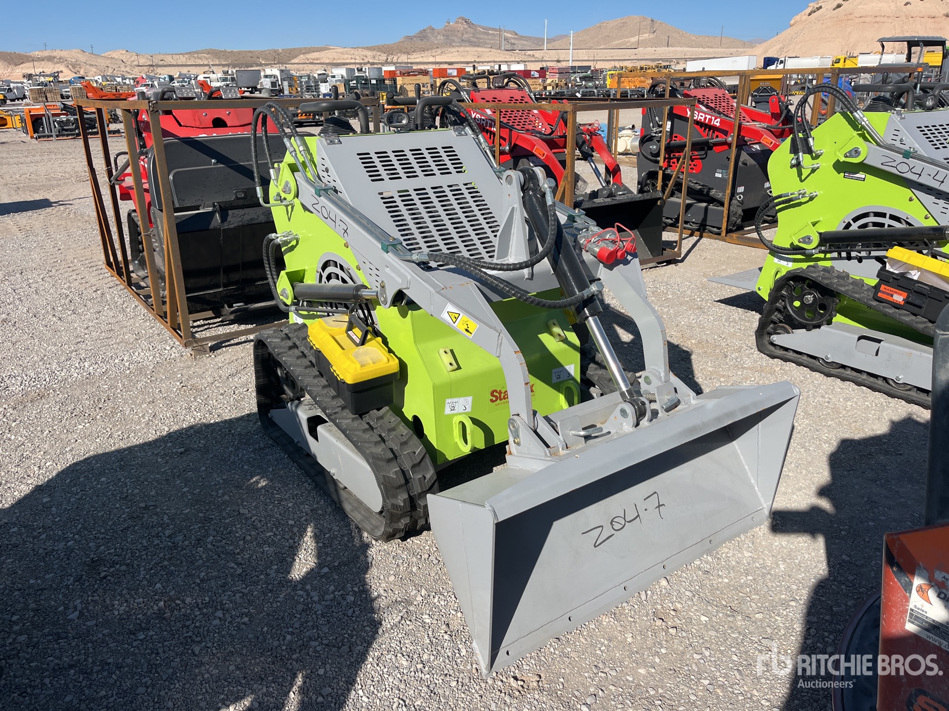 General Appearance with Bild, Ecke vorne rechts