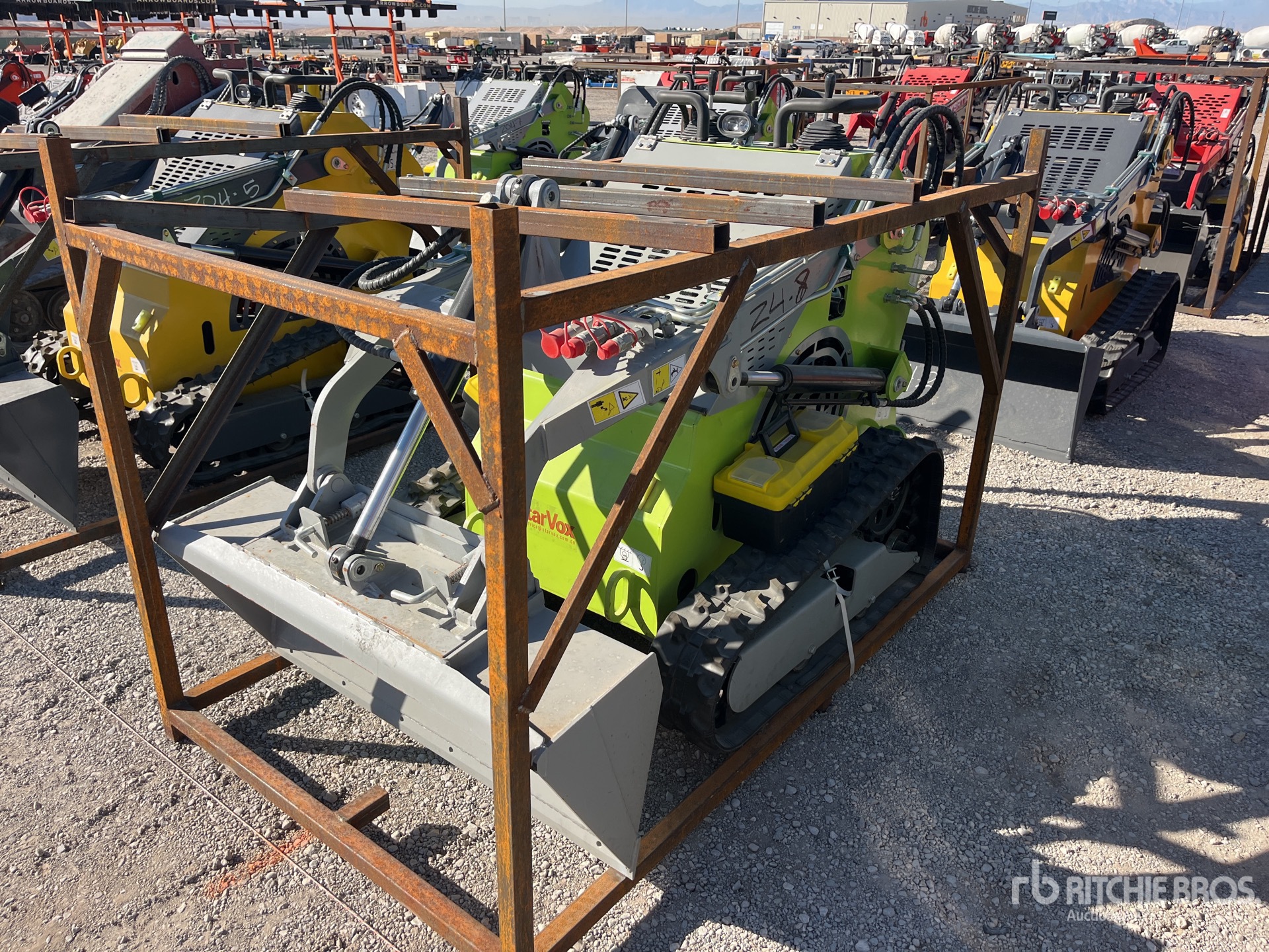 General Appearance with Bild, Ecke vorne links