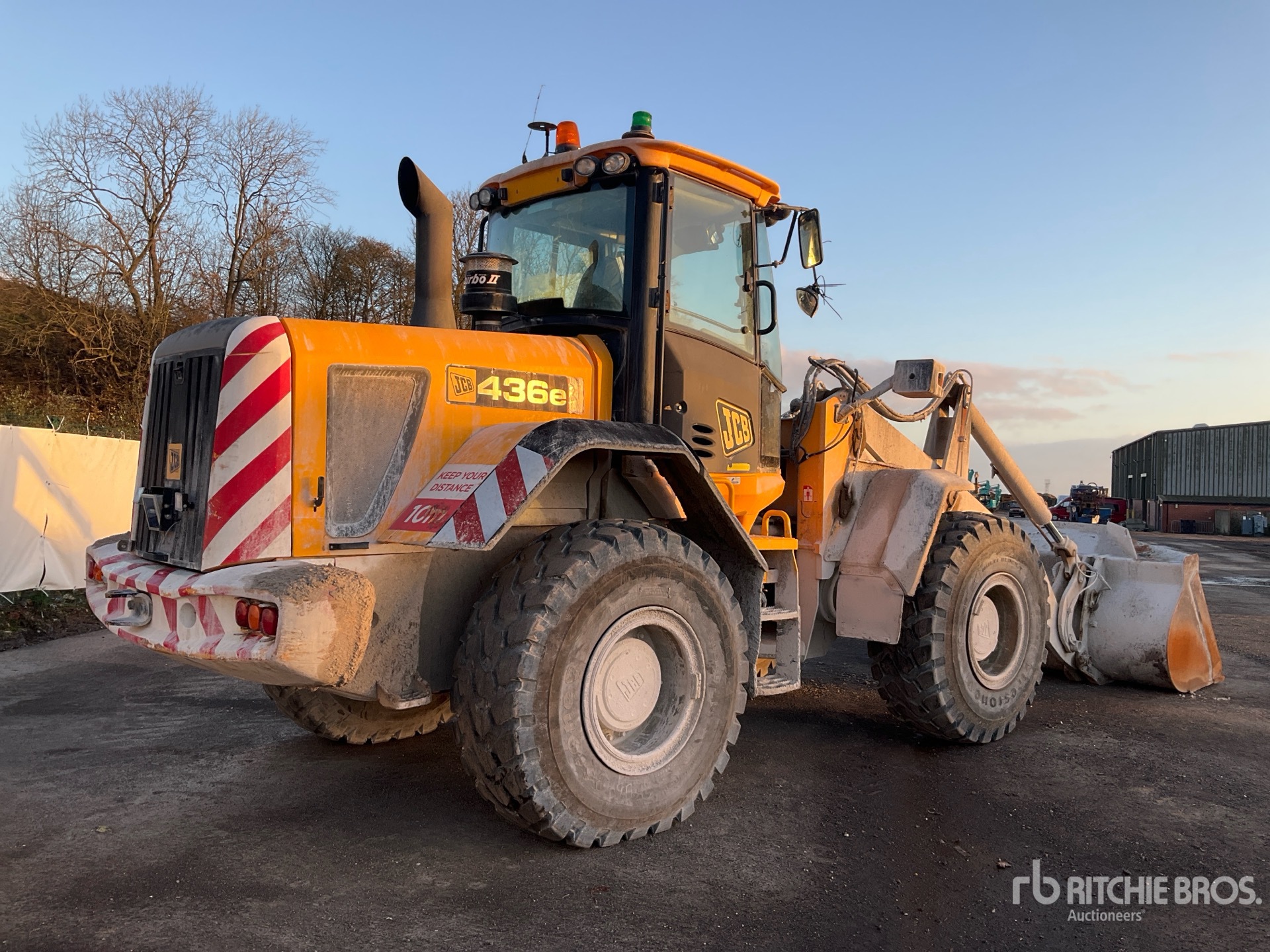 General Appearance with Imagen: esquina trasera derecha