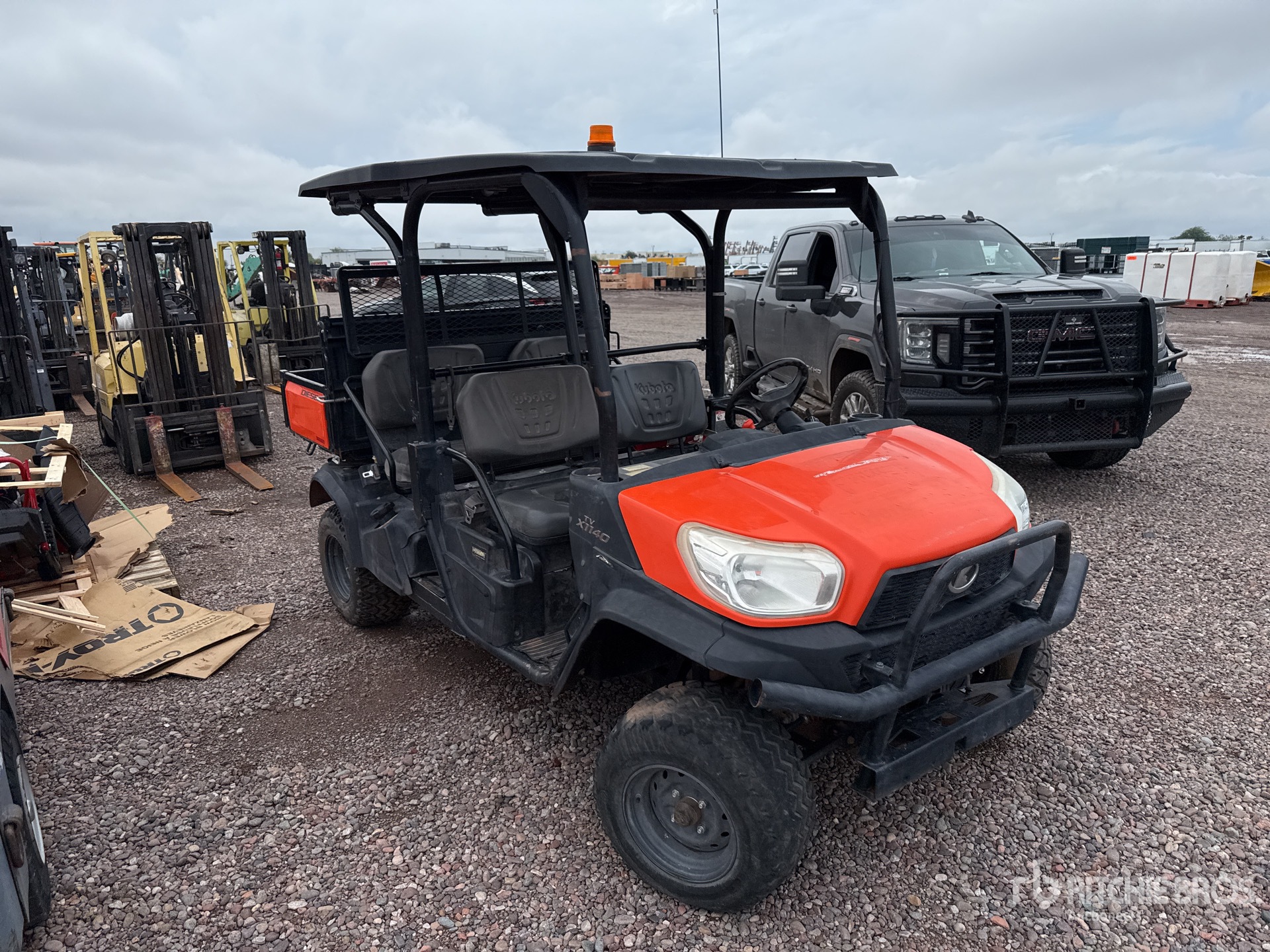 General Appearance with Picture, Right Front Corner