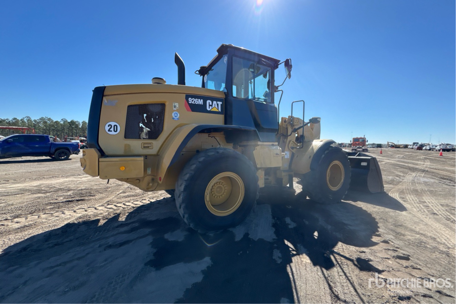 Aspect général with Image, coin arrière droit