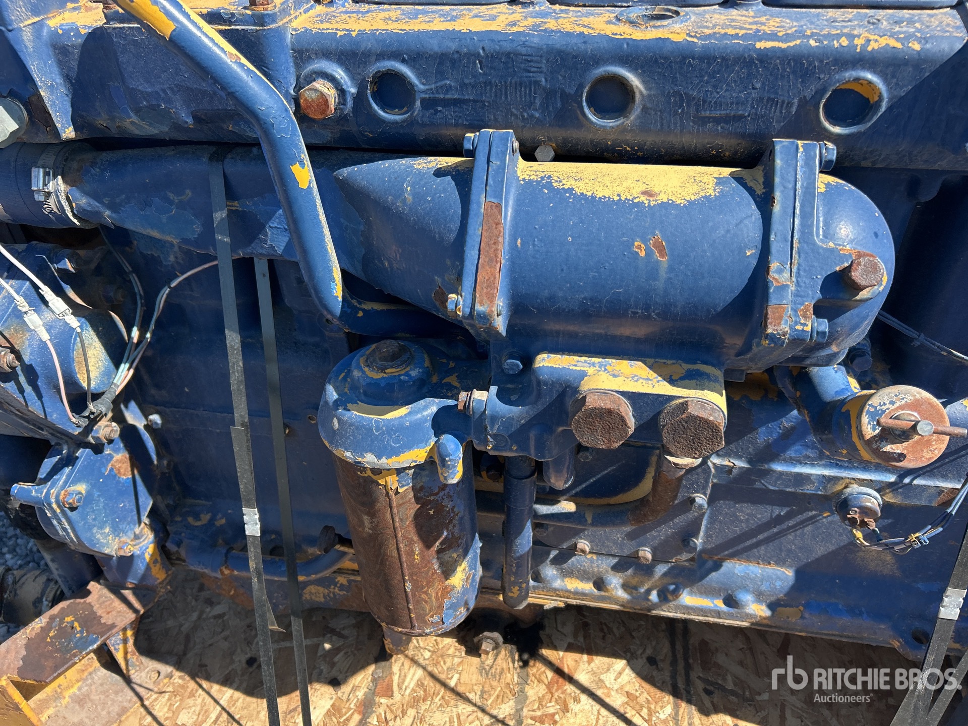 Engine with 