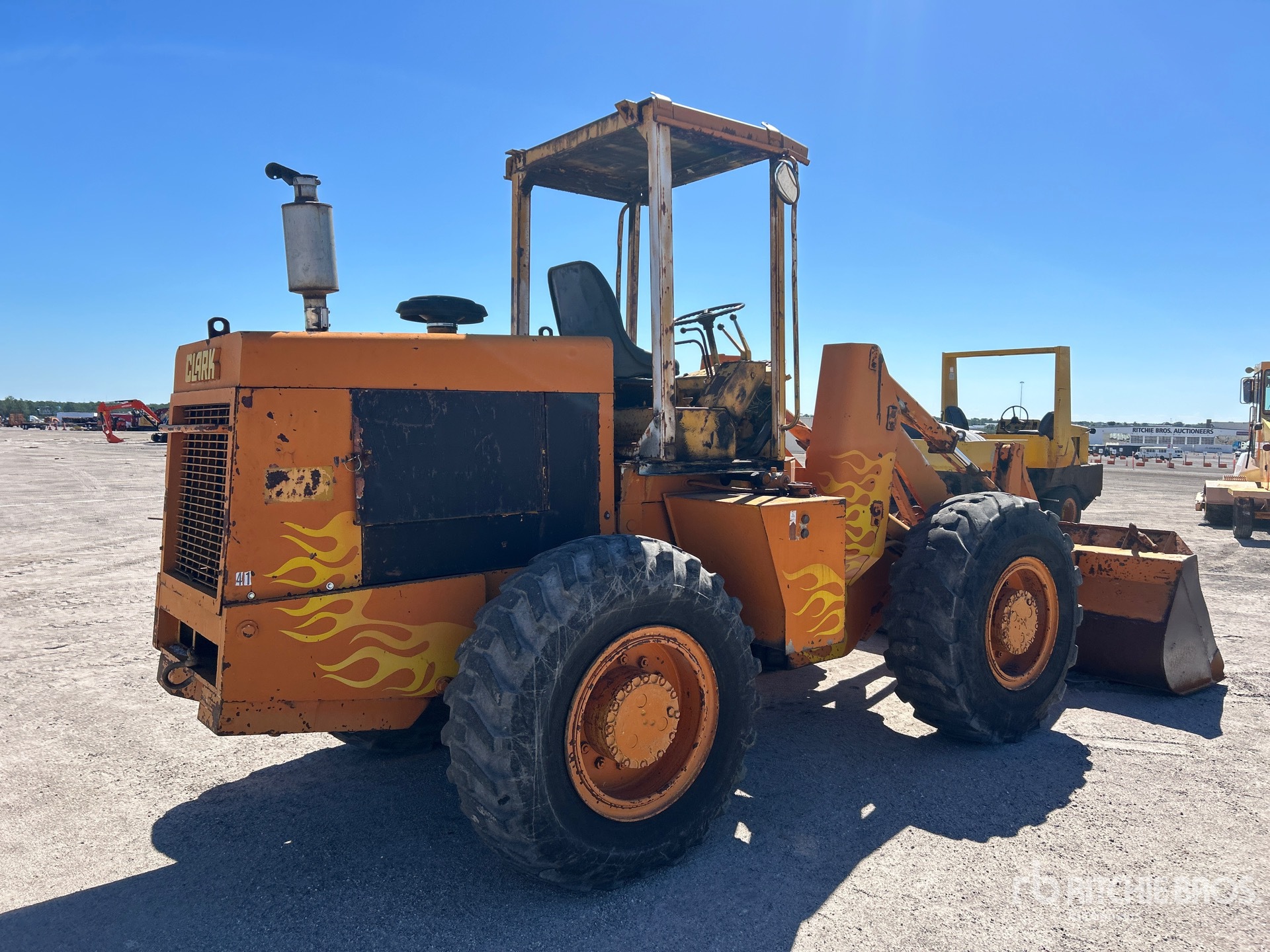 General Appearance with Picture, Right Rear Corner