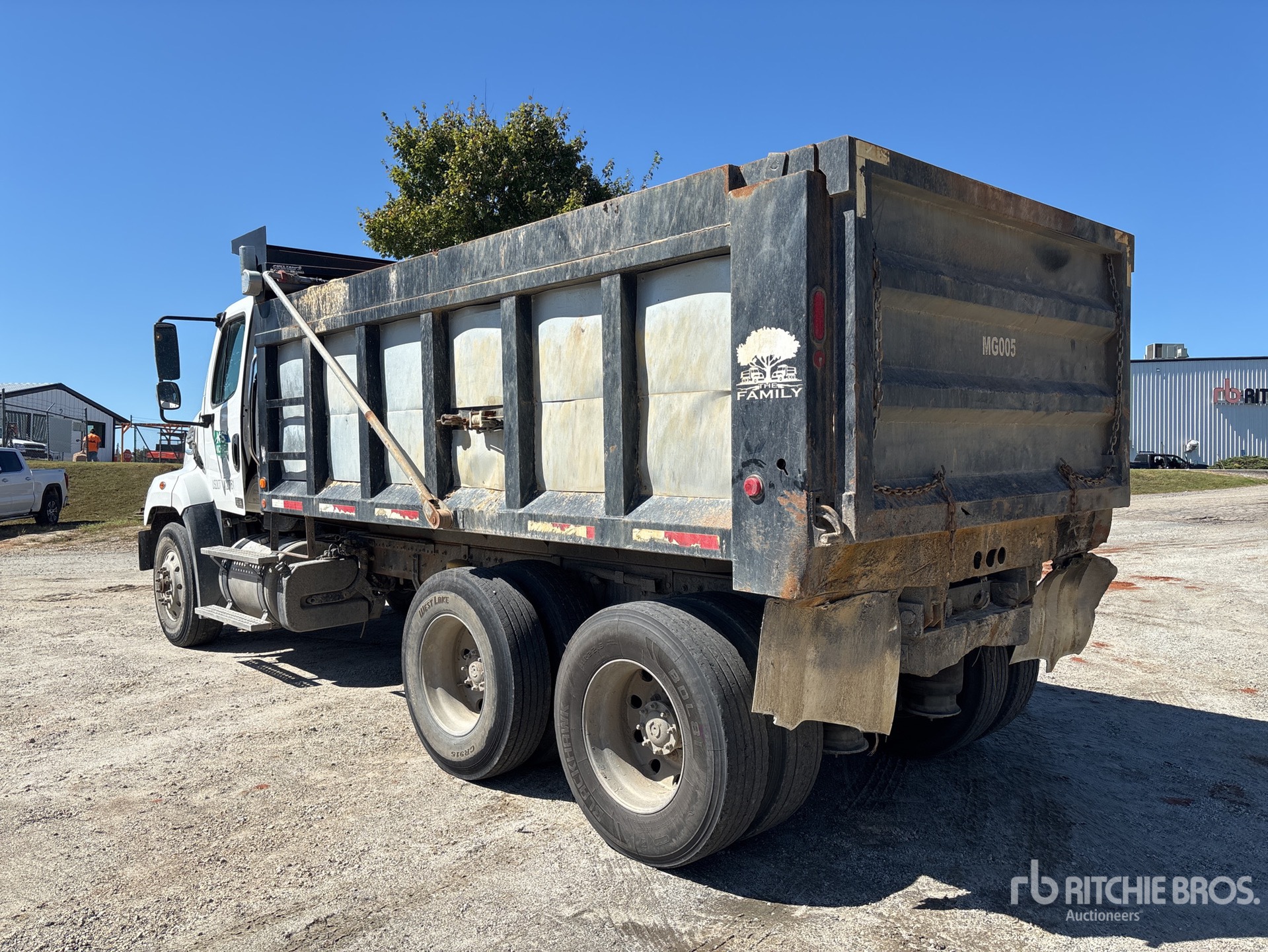 Aspect général with Image, coin arrière gauche