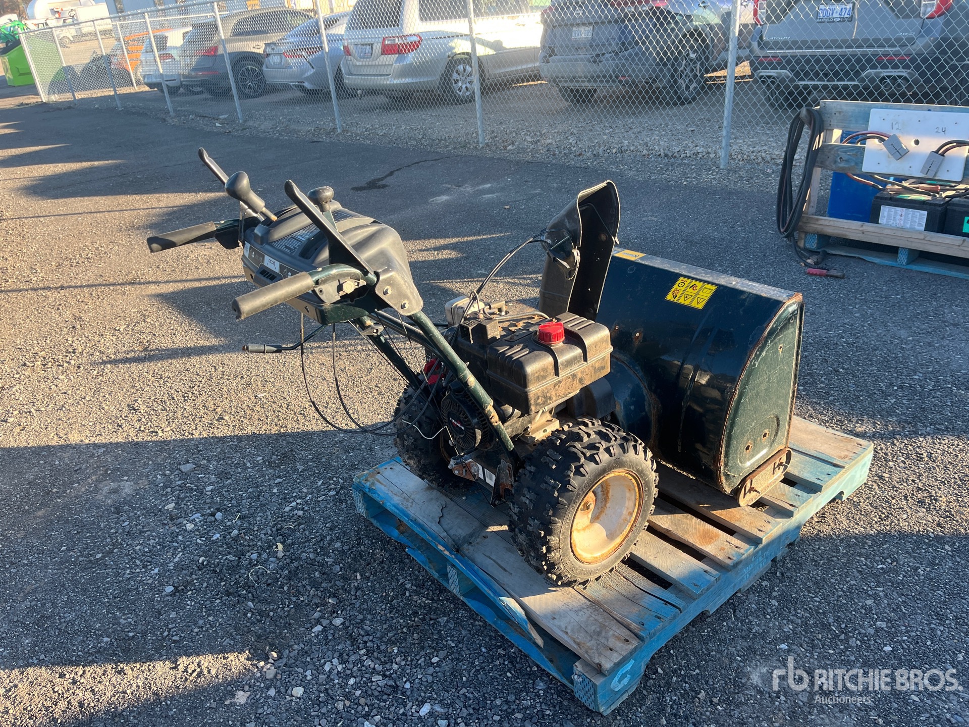 General Appearance with Picture, Right Rear Corner