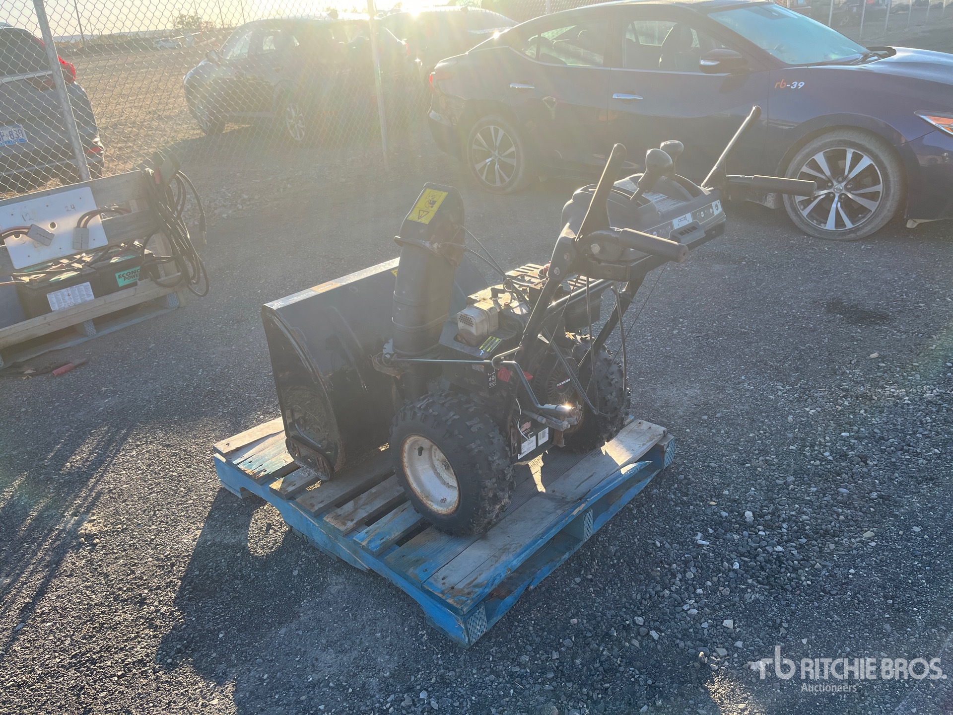 General Appearance with Picture, Left Rear Corner