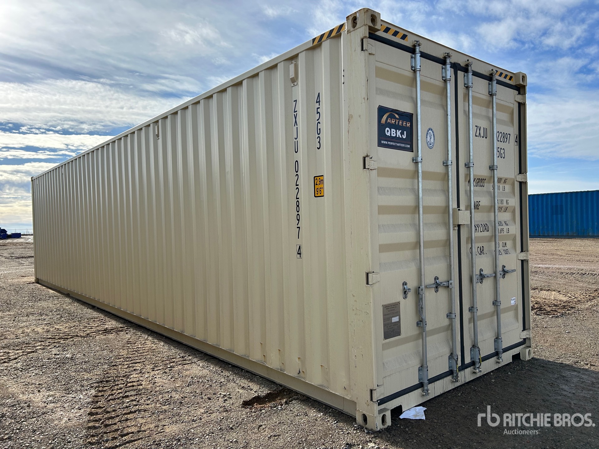 General Appearance with Picture, Right Front Corner