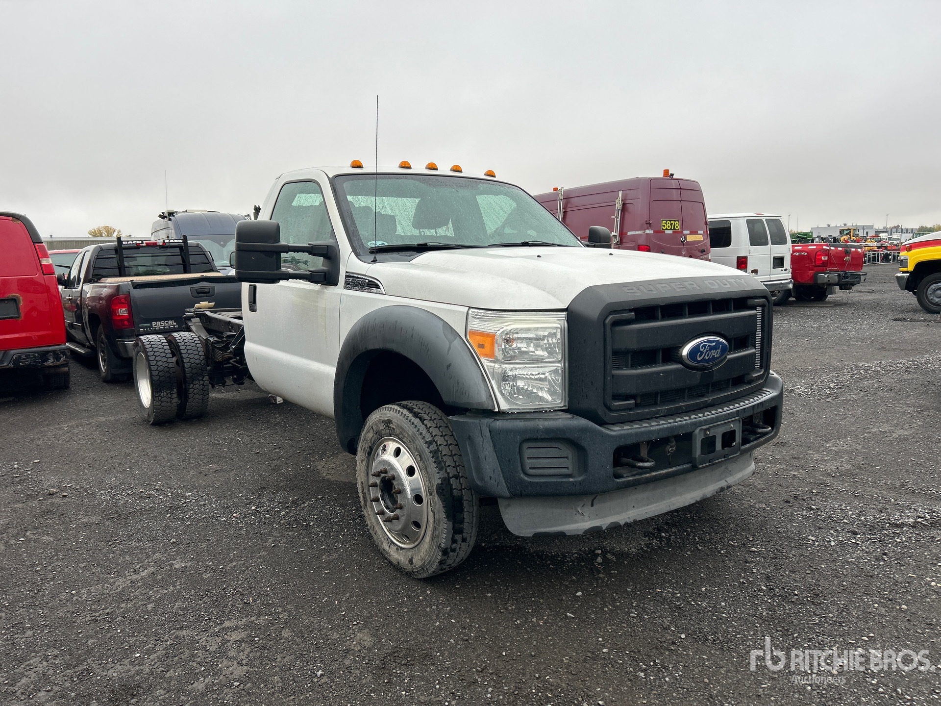 General Appearance with Picture, Right Front Corner